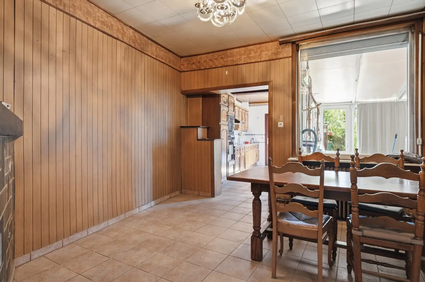 Op te frissen rijwoning op een goede locatie te Tienen foto 8