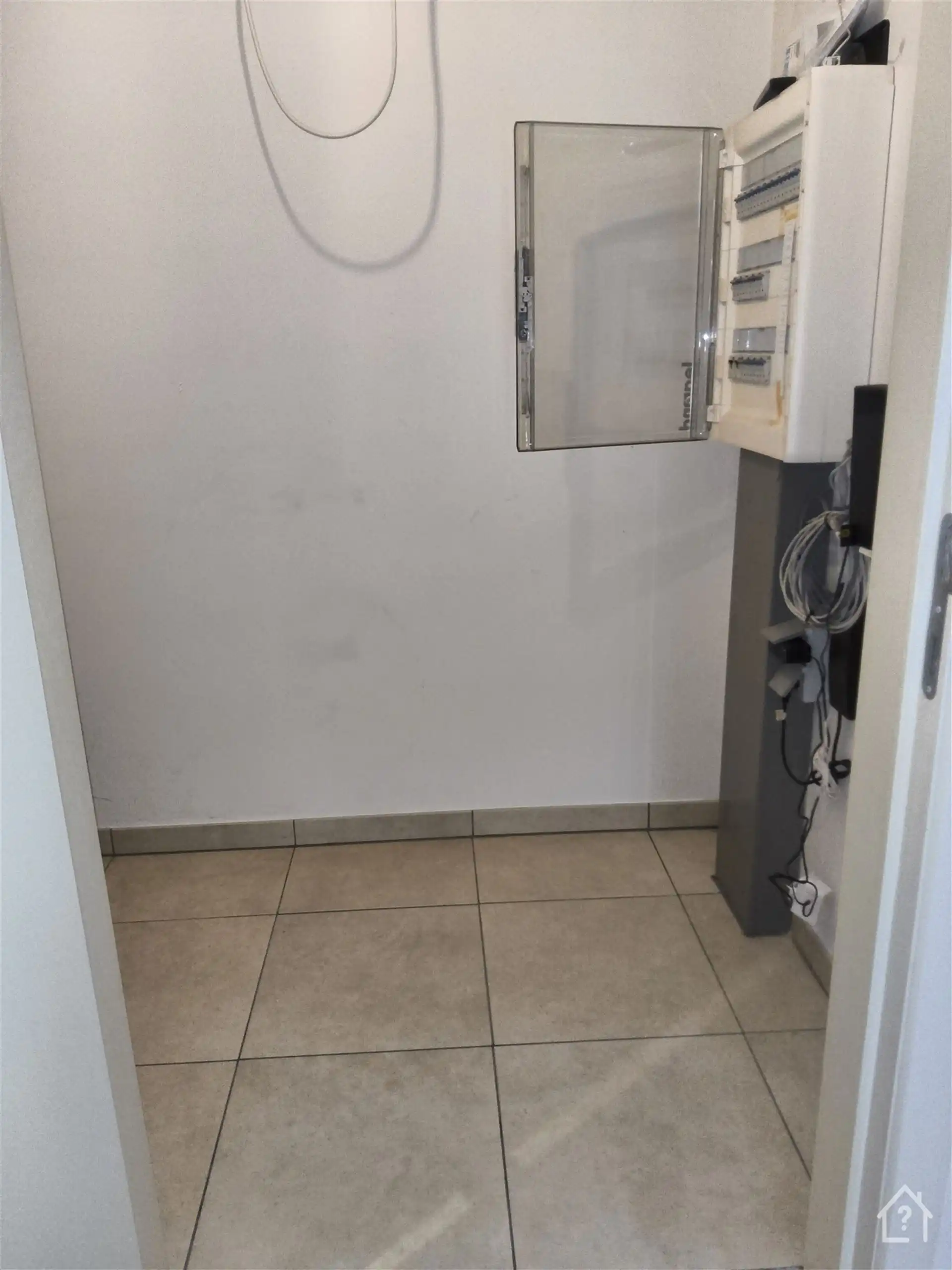 2 slaapkamer appartement met privatieve tuin en 2 parkings foto 14