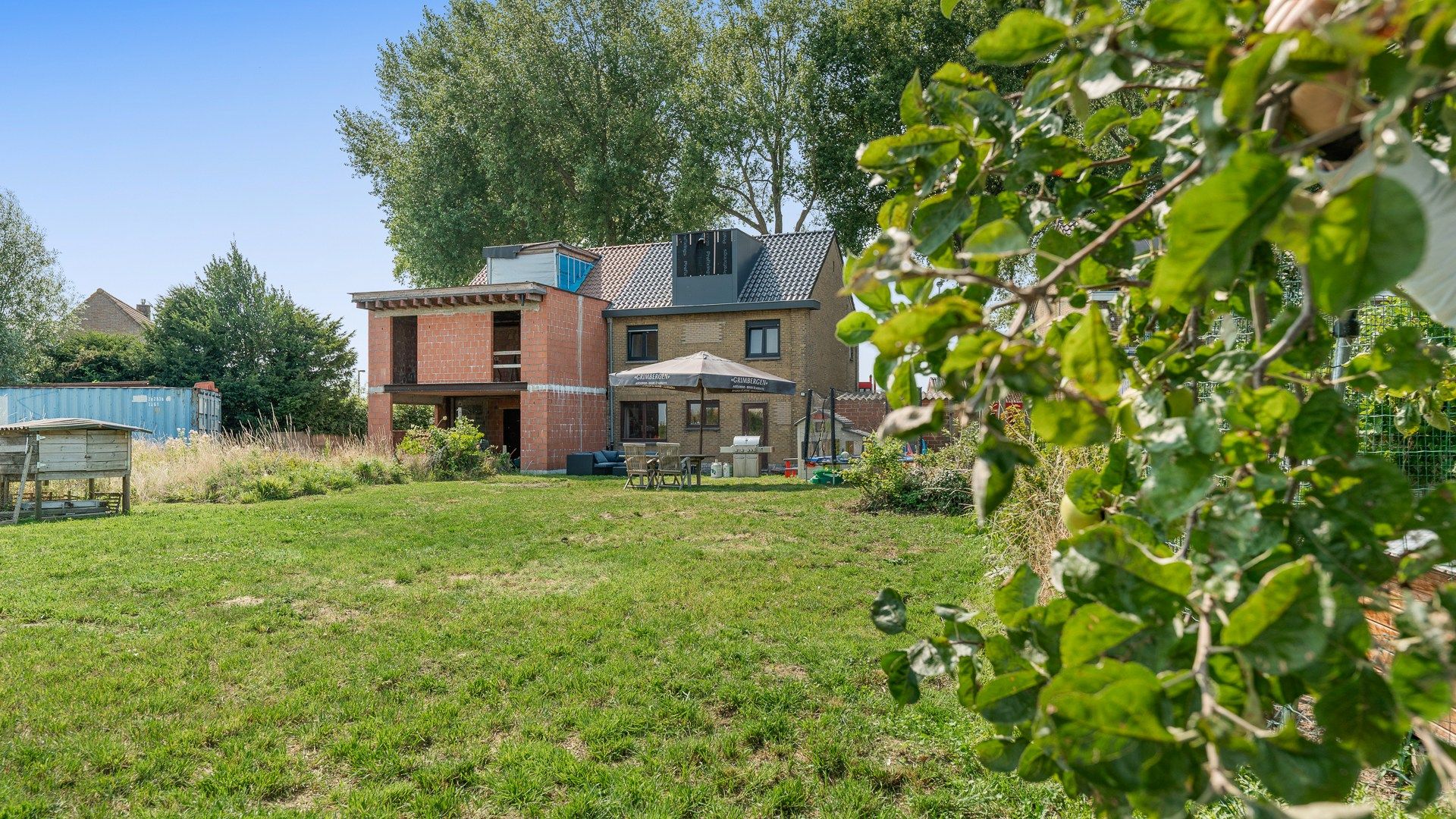 Halfopen woning op een mooi perceel van 655m² te Lissewege foto 5