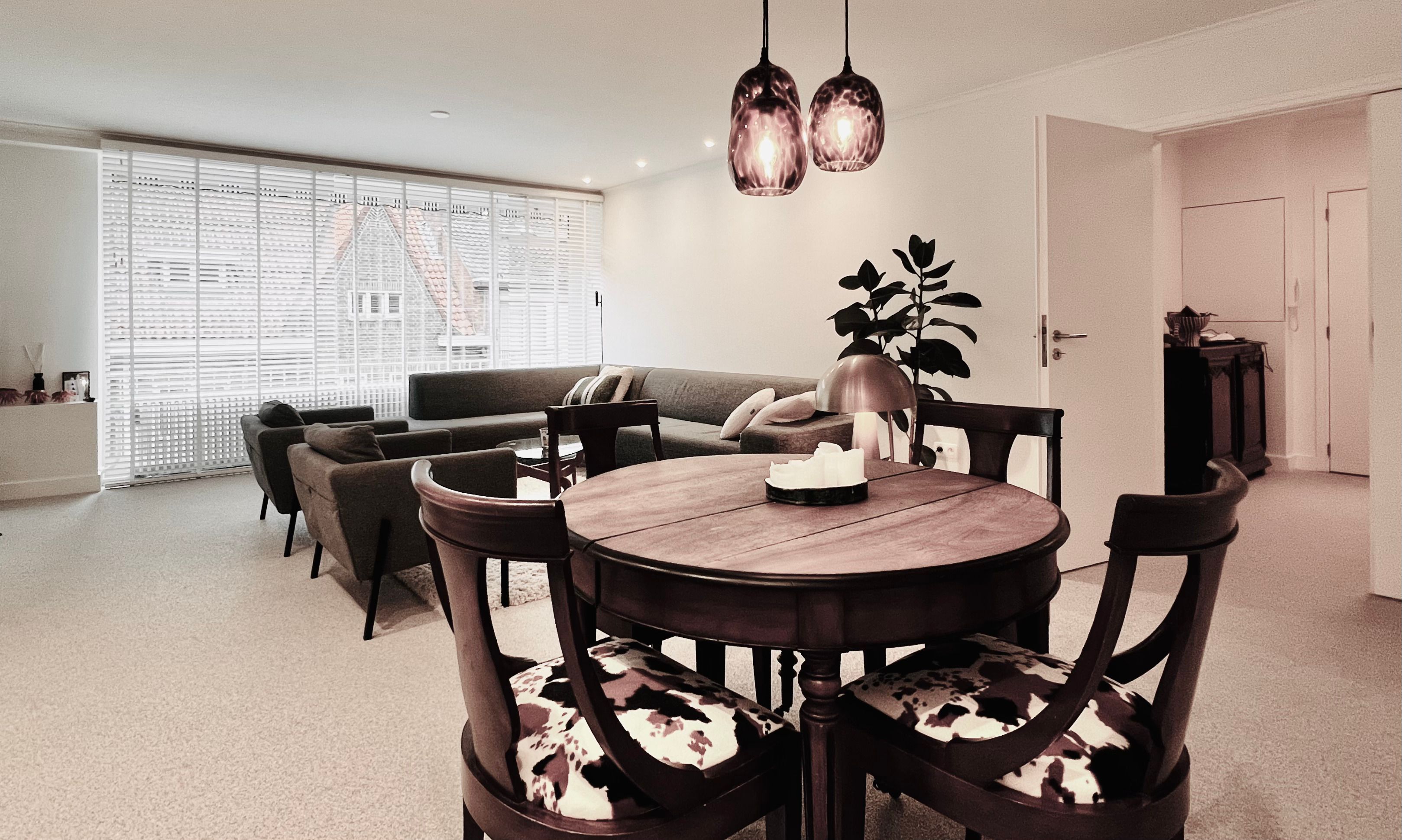 Gerenoveerd twee slaapkamer appartement in het centrum van Genk foto {{pictureIndex}}