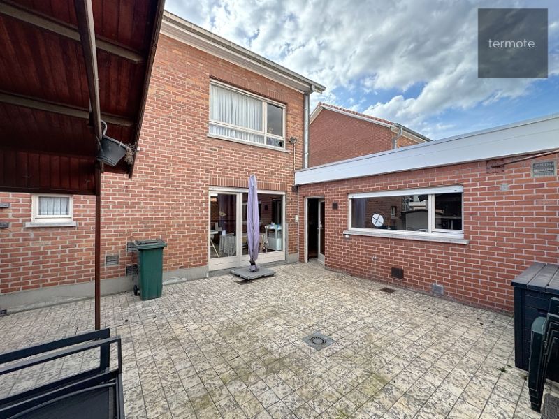 hoekwoning foto 11