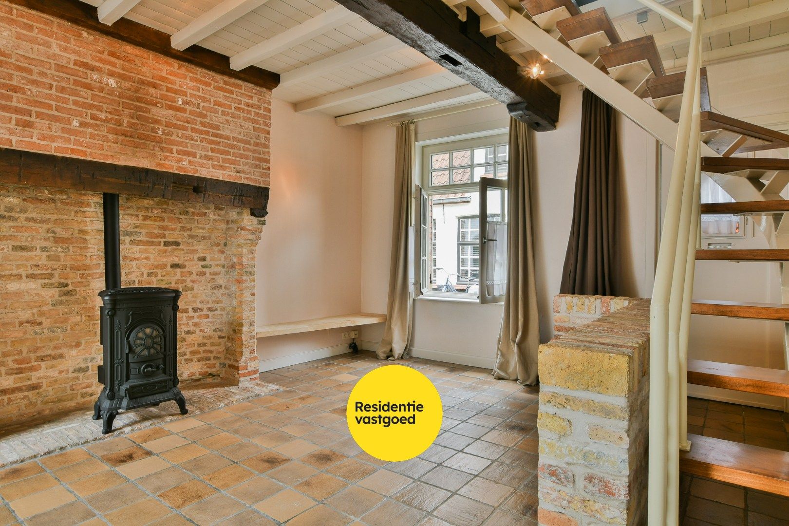 Charmante stadswoning in het hart van Brugge – ideaal als vakantieverblijf foto 7