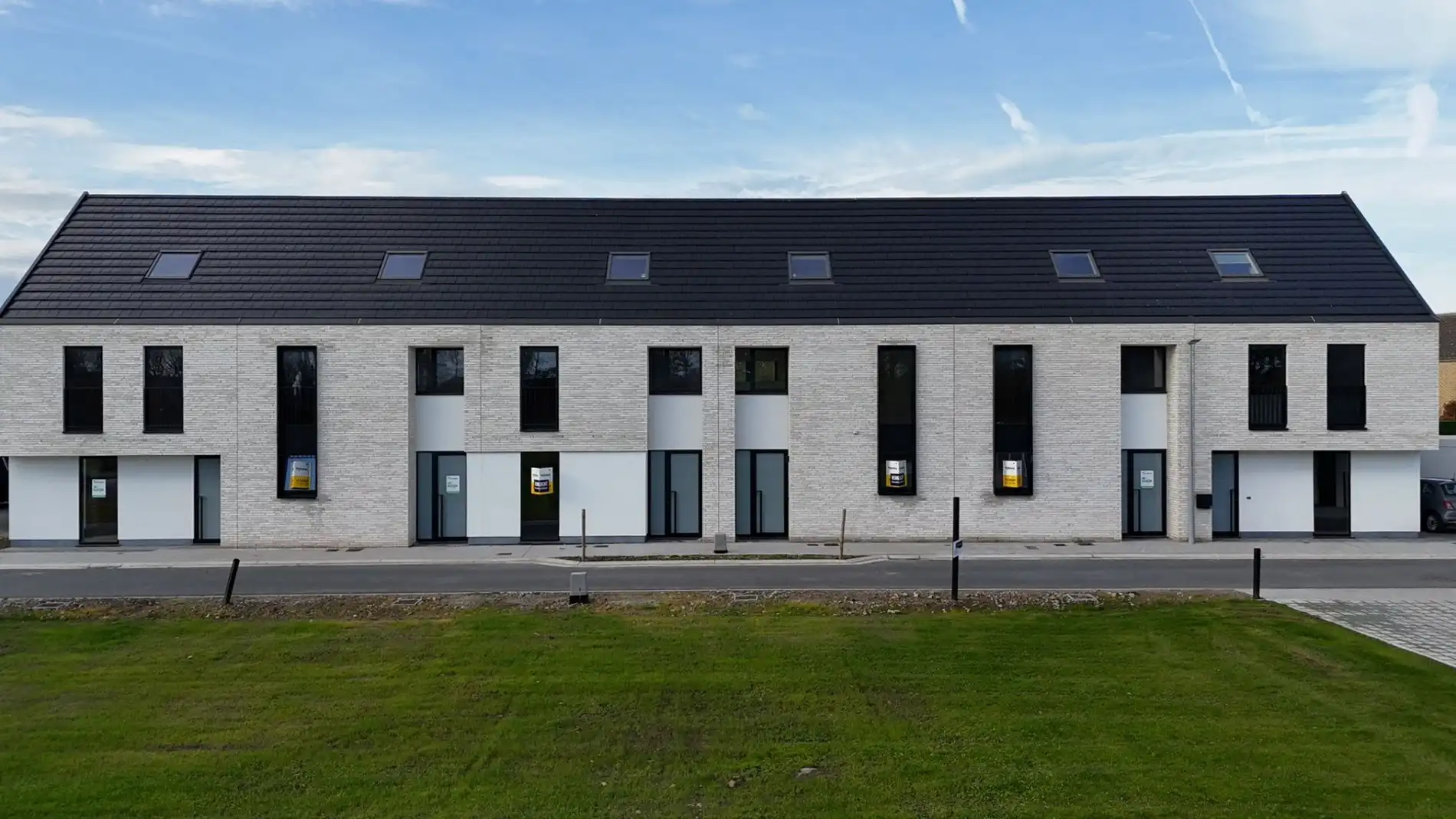 Nieuwbouwwoning met 3 slaapkamers en E-peil 10 te Veurne  foto 30