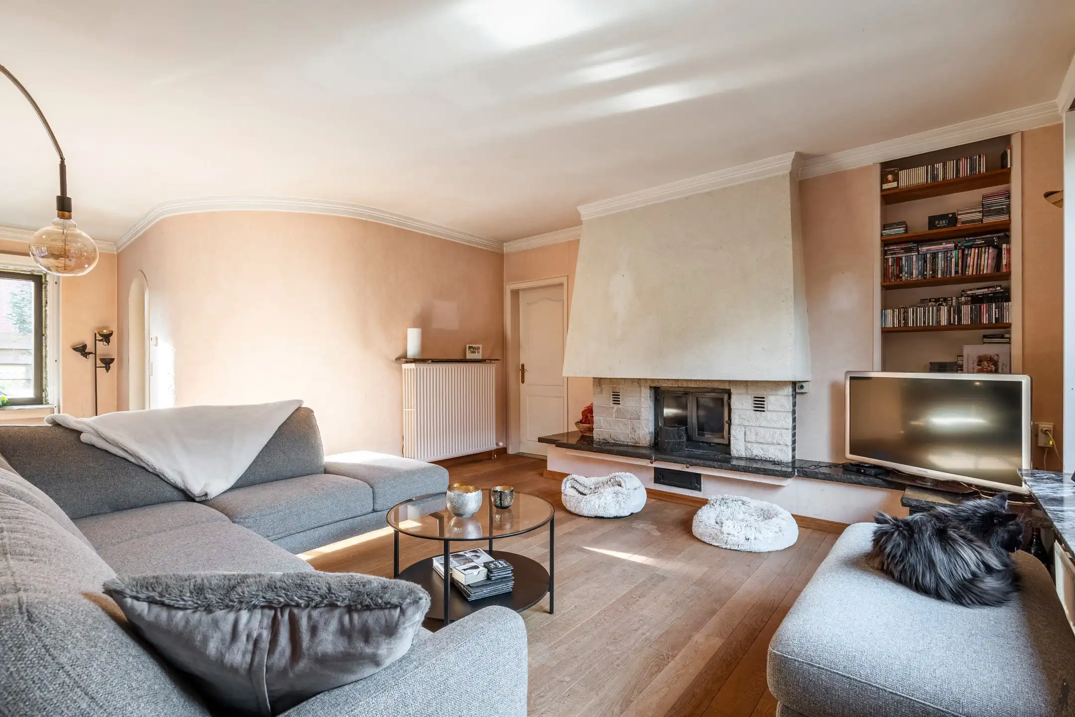 Karaktervolle 70’s villa op 910 m² met 4 slpk in Schilde! foto 6