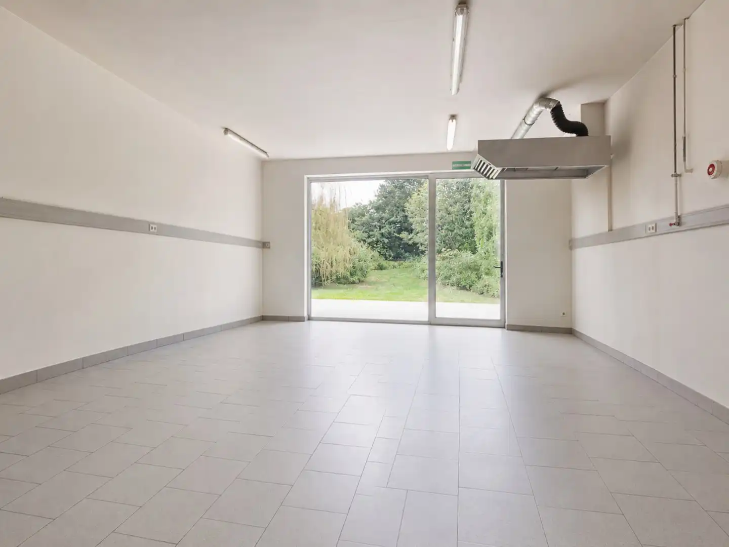 Casco woning in het centrum van Staden met garage en tuin op 200m² foto 2