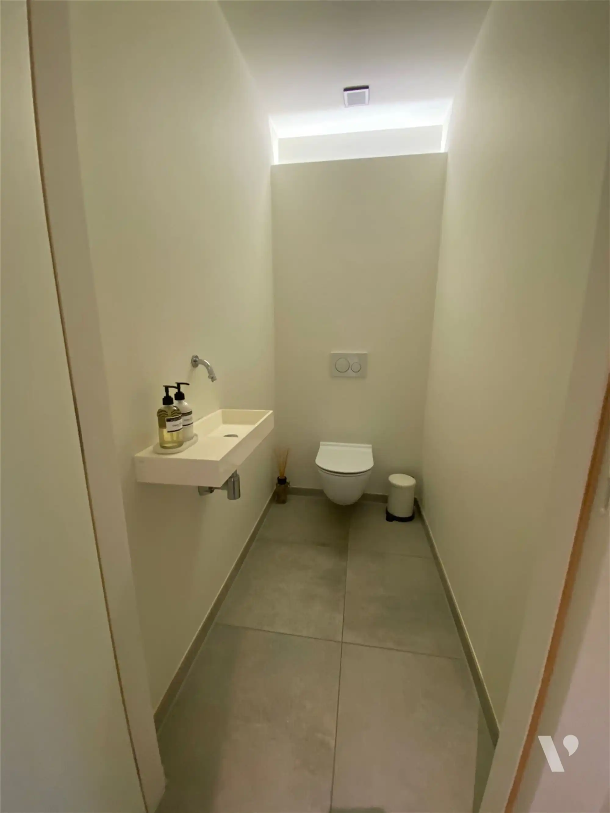 Prachtig moderne penthouse met 2 terrassen foto 18