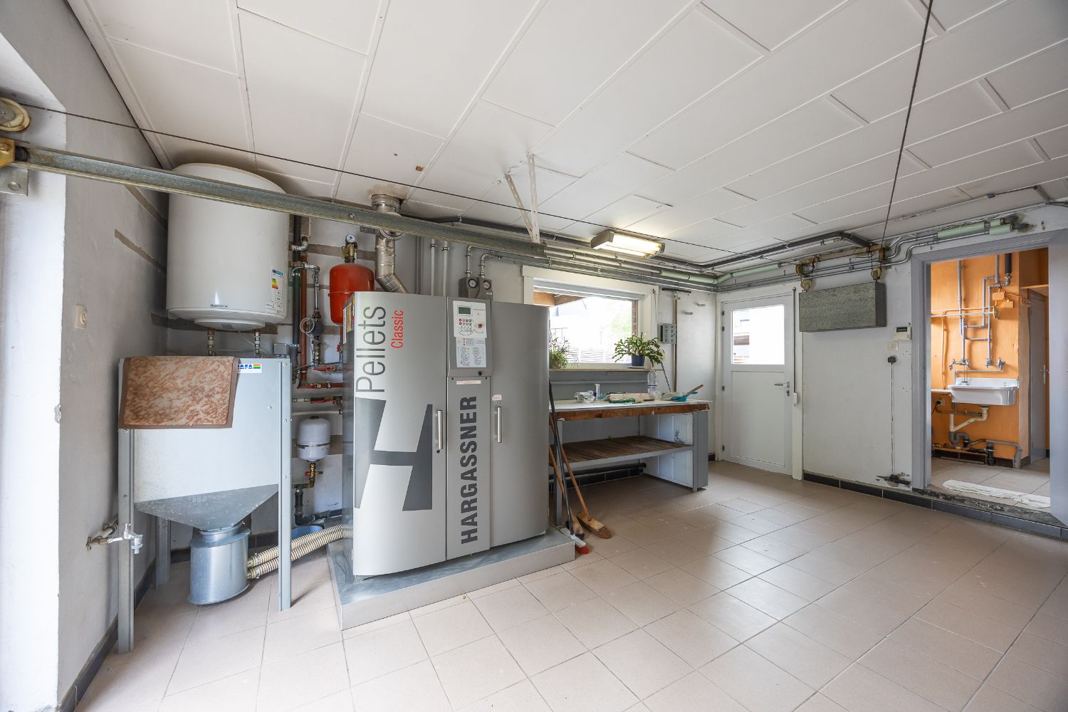 Halfopen bebouwing met garage! foto 8