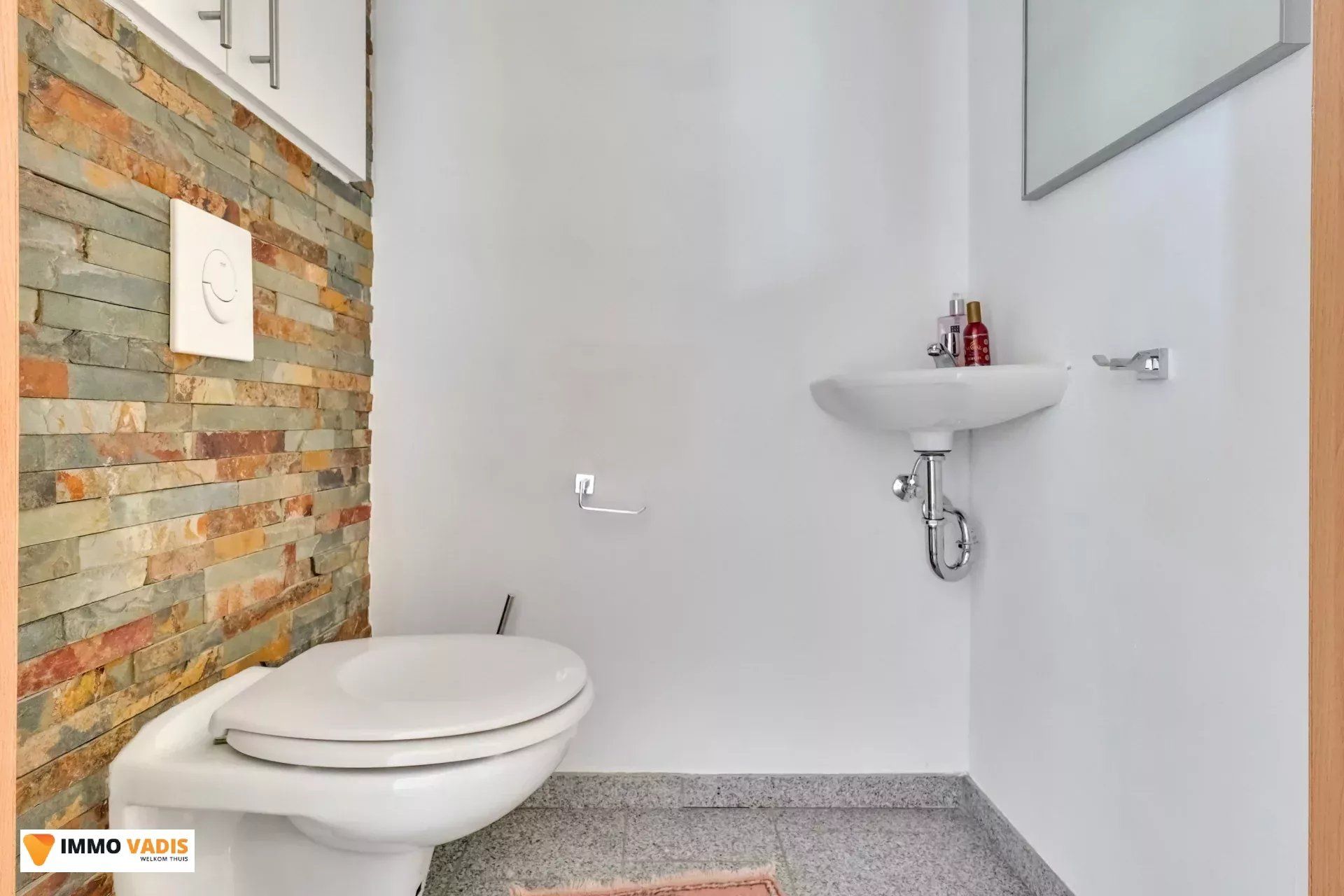 Duplexappartement met 2 slaapkamers en ruim terras foto 8