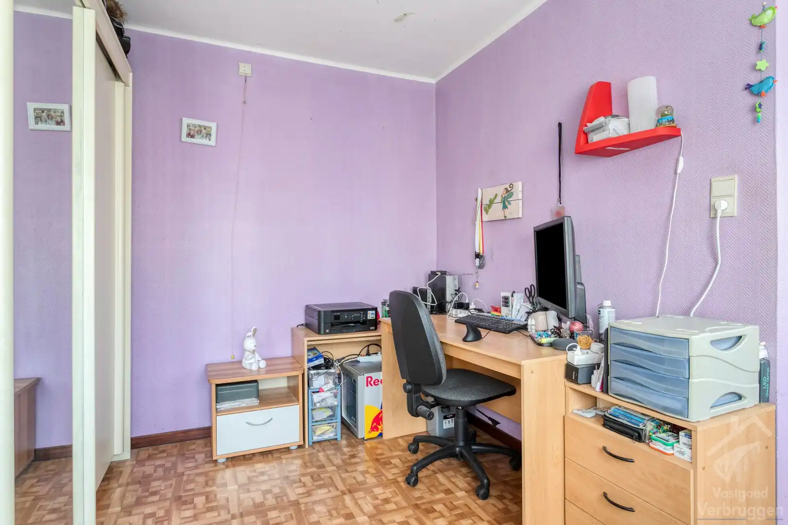 Ruime woning met 5 slaapkamers en 2 parkeerplaatsen foto 17