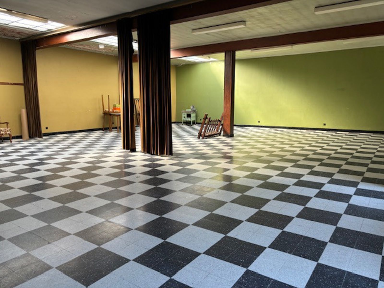 Twee woningen met feestzaal te Budingen (Zoutleeuw) foto 8