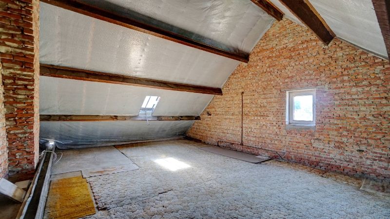 Te renoveren woonhuis van 140m² in half-open-bebouwing met tuin op 3 are 53 ca foto 14