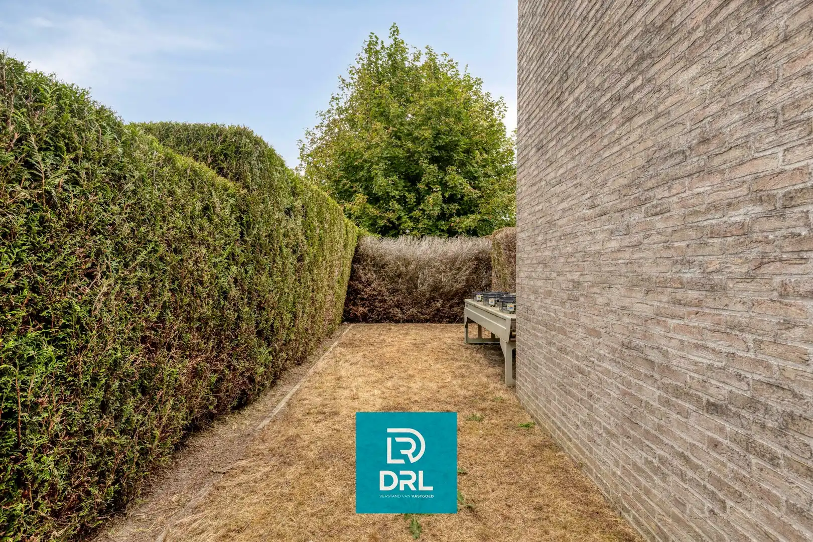 COMMERCIEEL PAND met LOODS te KORTEMARK foto 26