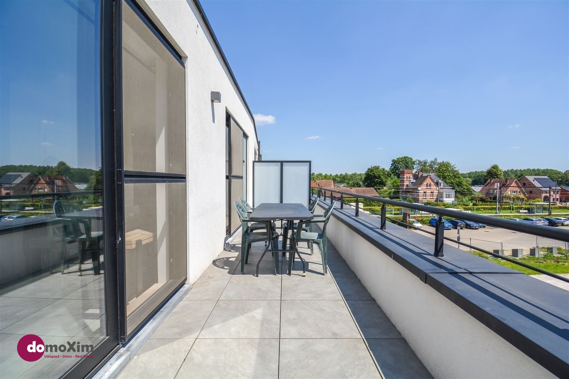 Zonnig appartement met 2 slaapkamers en groot terras in hartje Boortmeerbeek foto 13