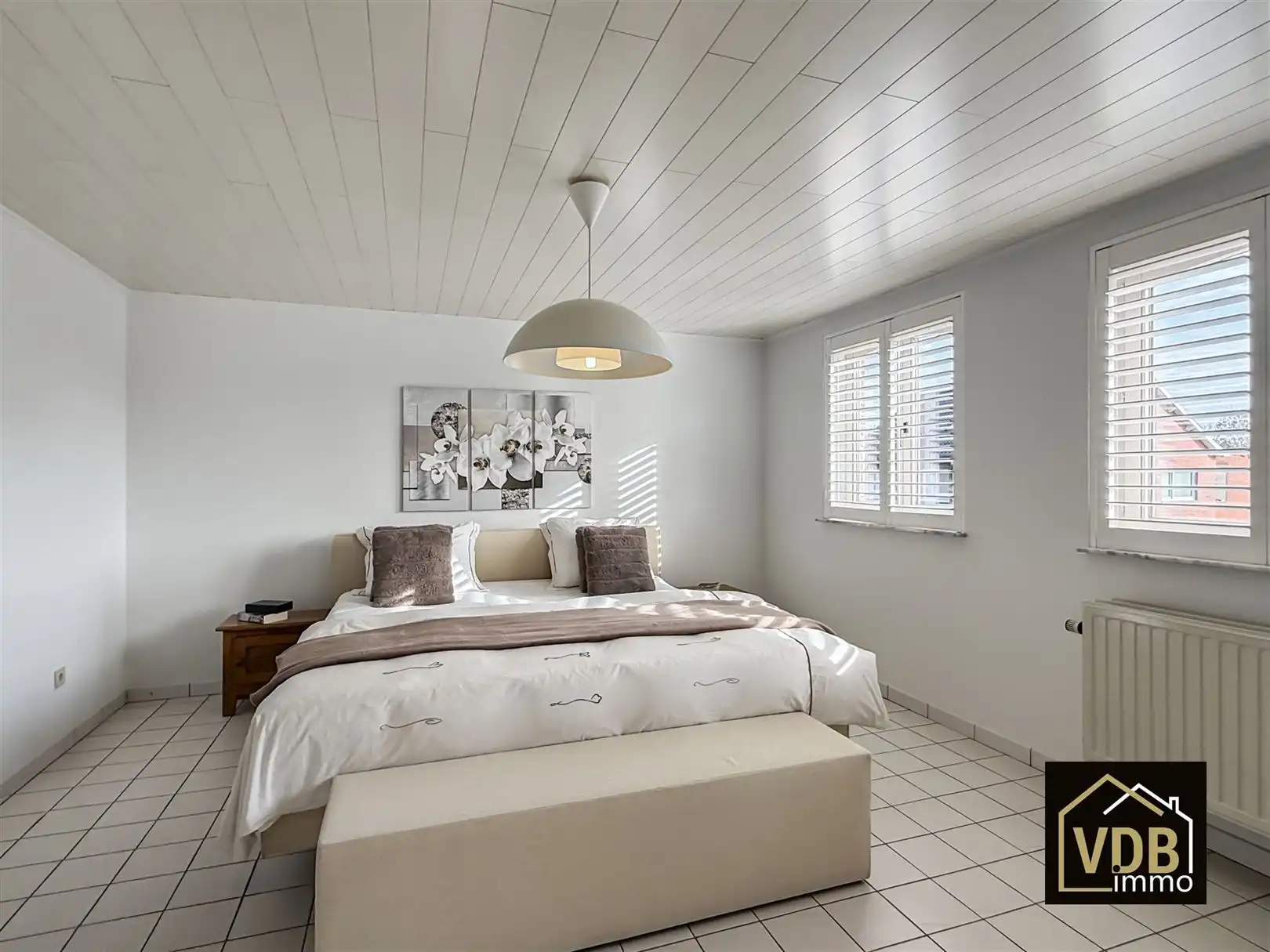 Instapklare halfopen bebouwing met 3 slaapkamers foto 50