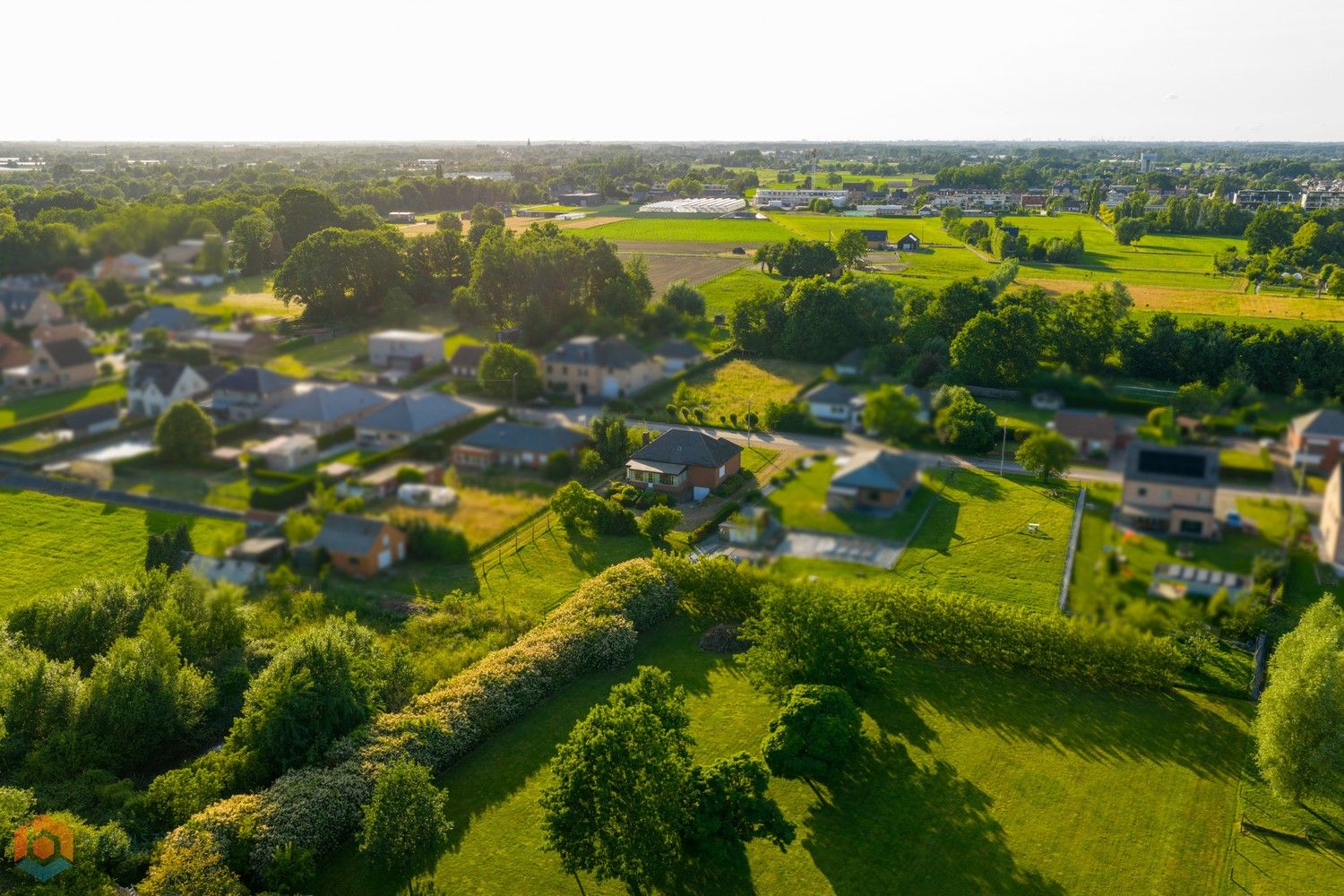 Charmante gezinswoning met 2 (mogelijks meer) slpkrs op een perceel van 4895 m². foto 33