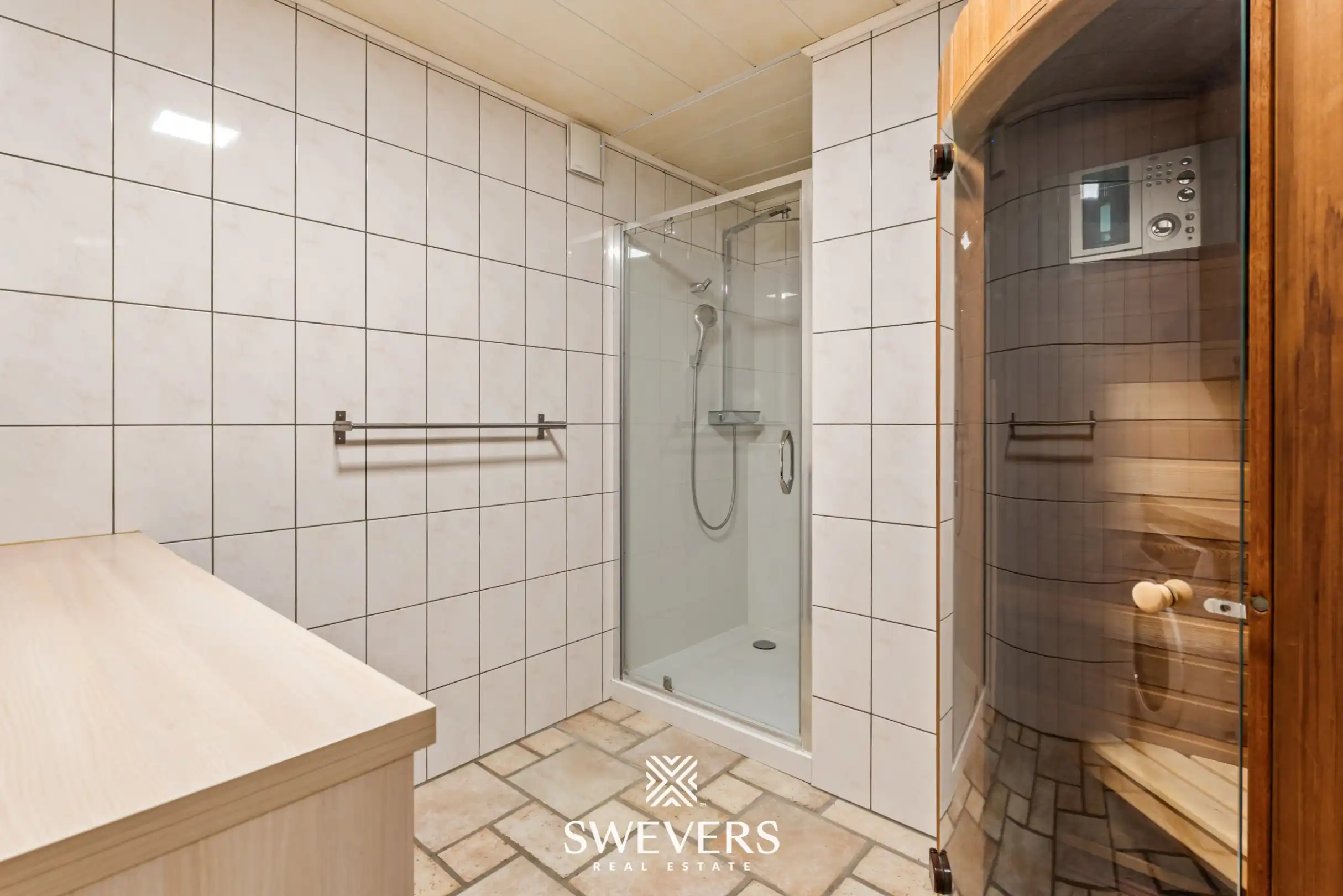 Instapklare woning met 4 slaapkamers op 8a 78ca foto 12