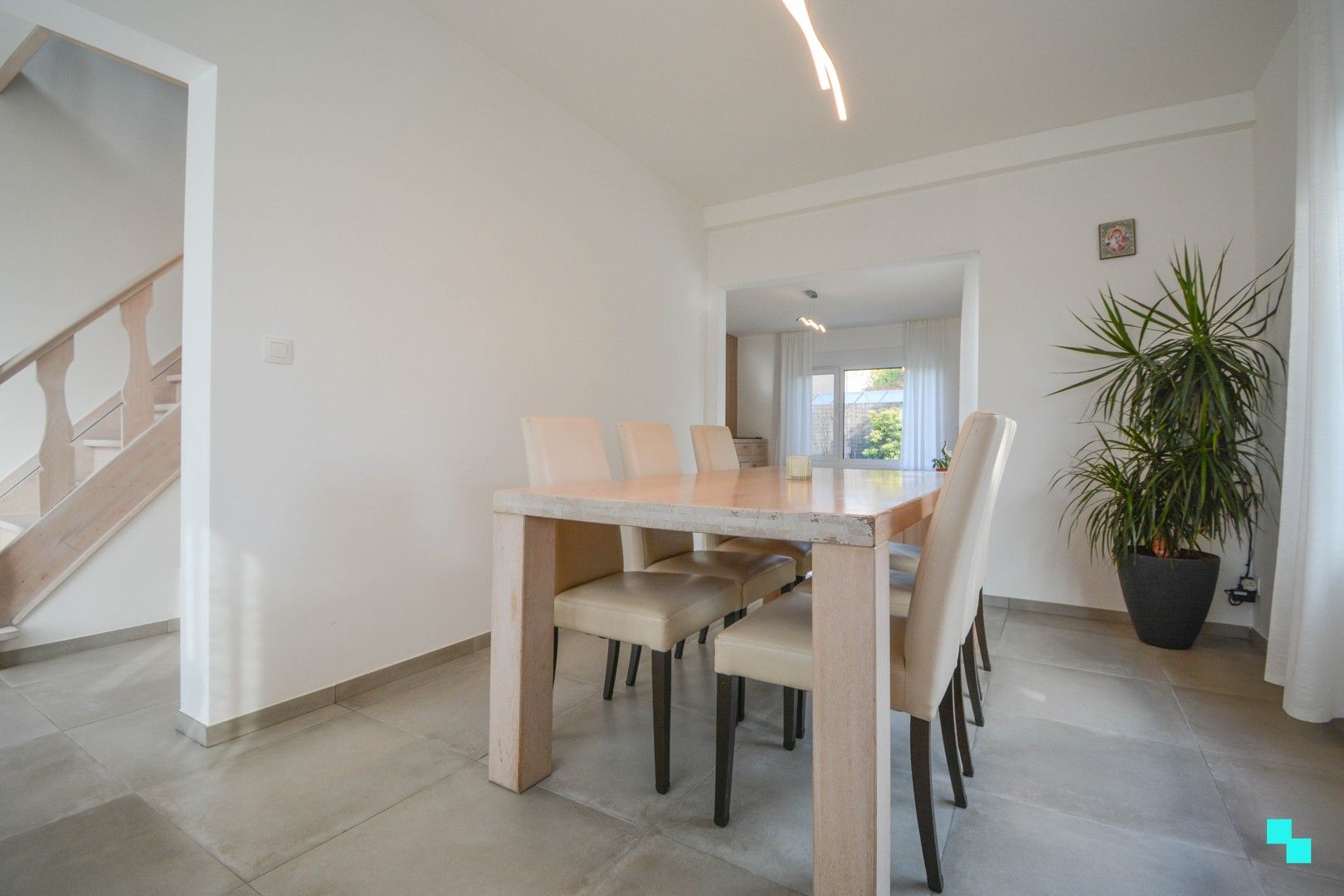 Instapklare woning op kindvriendelijke ligging te Hooglede foto 5