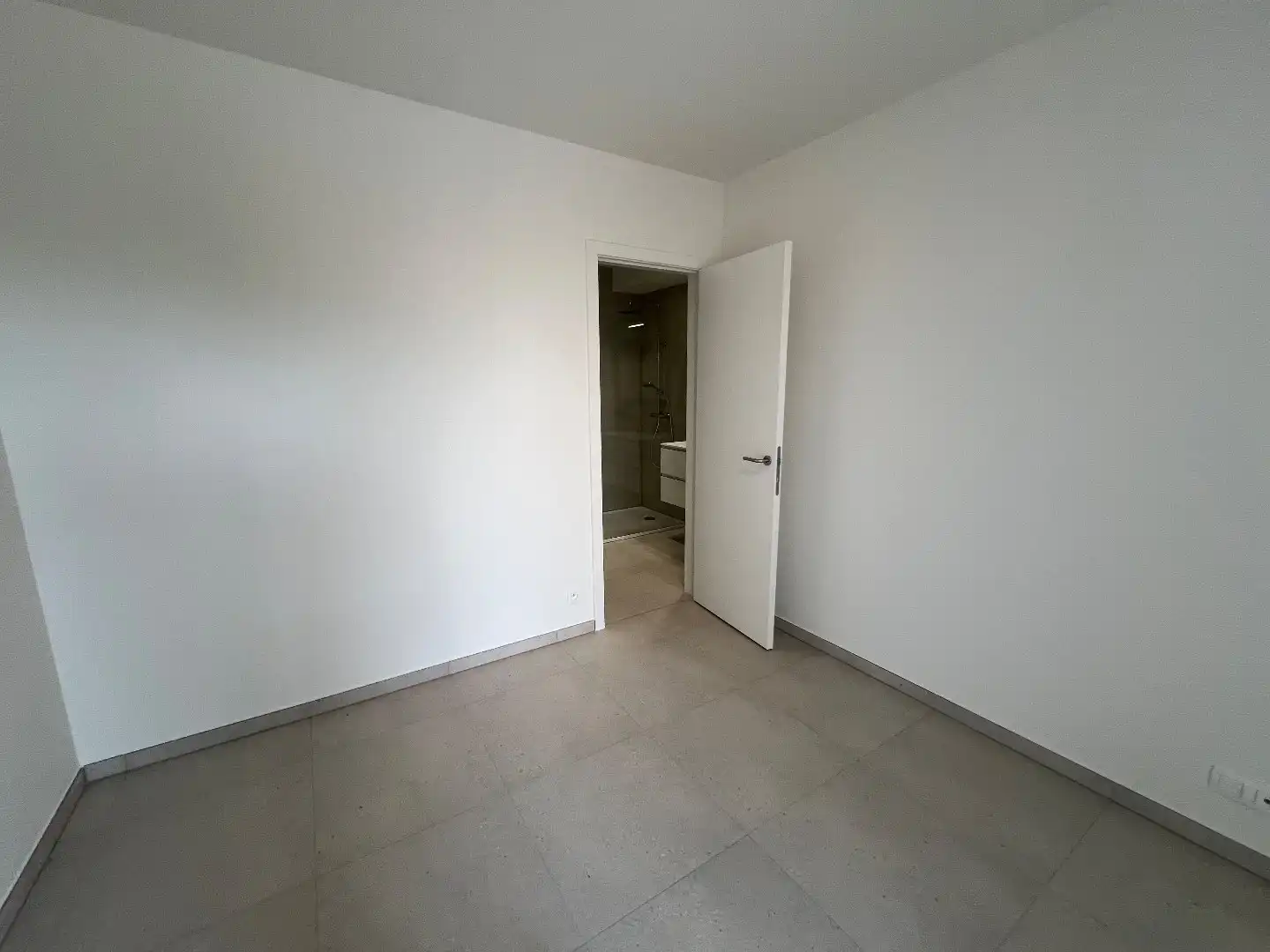 Luxe nieuwbouw appartement, 68m², 2 terrassen, 1 slpk, op toplocatie foto 12
