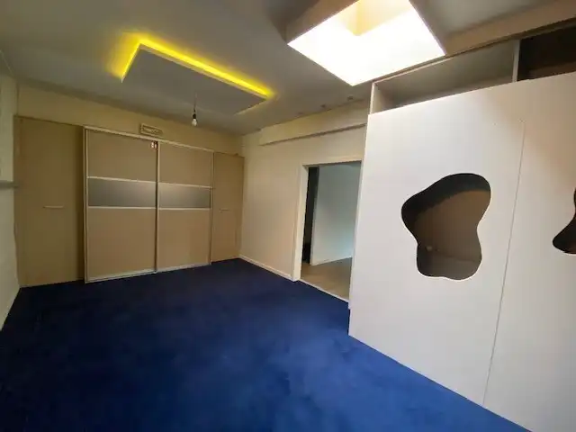 Kantoorgebouw / handelsruimte van 200 m² nabij de Corda Campus foto 11