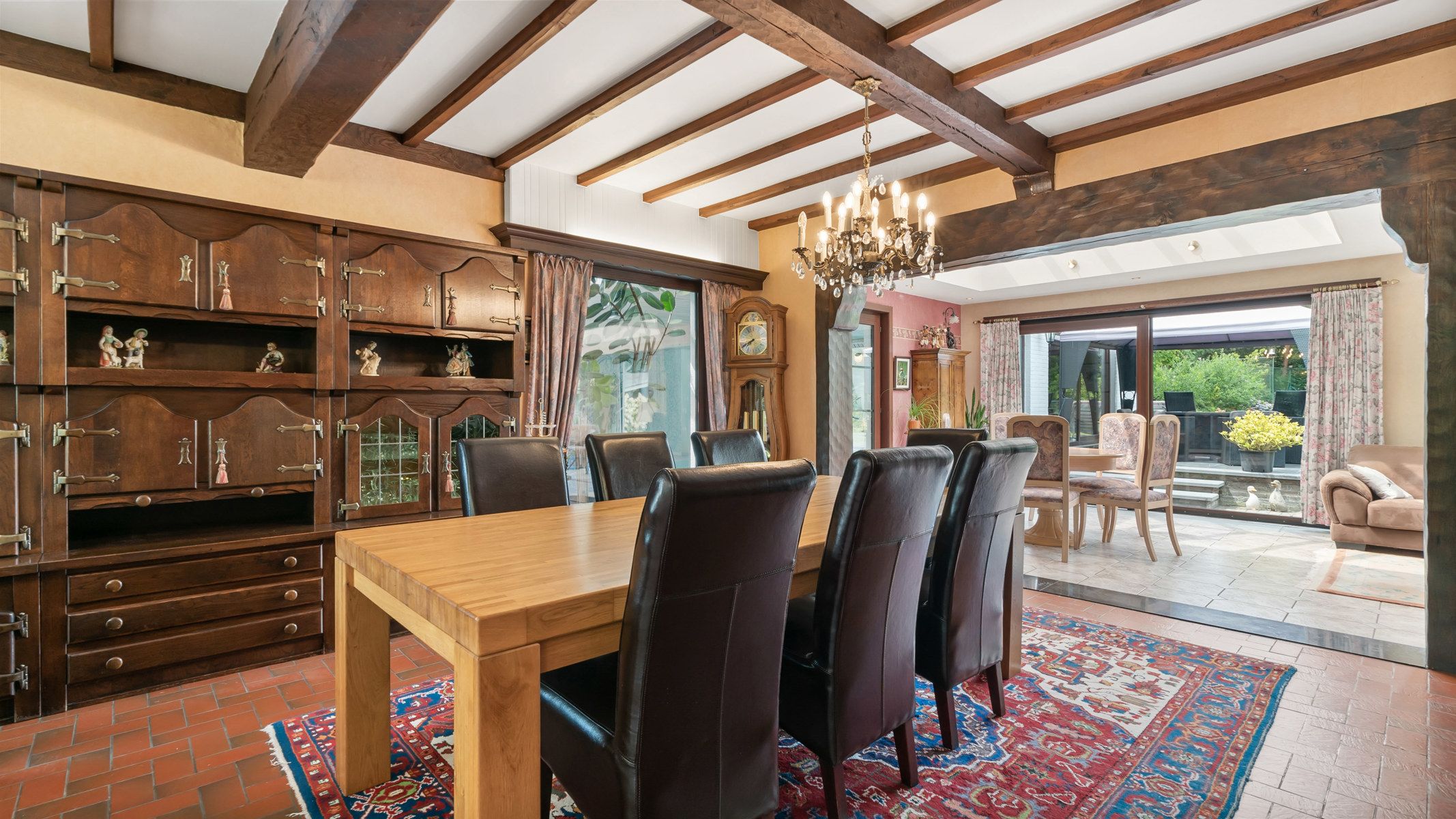 Ruime villa nabij het park van Schilde op ca. 3669 m². foto 8