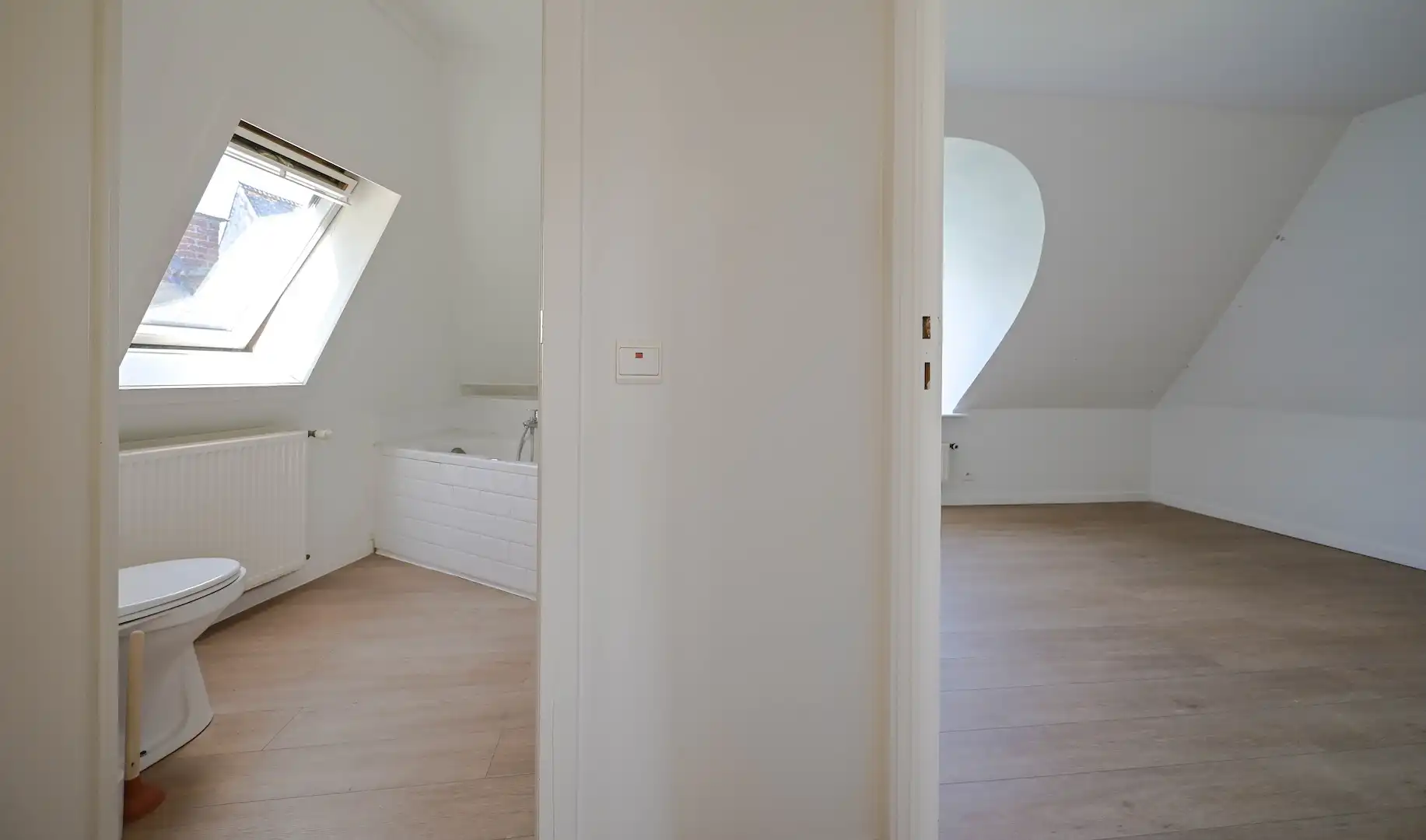 sfeervolle penthouse (139 m2) met zonneterras, schilderachtige gelegen rond de St Gilliskerk foto 22