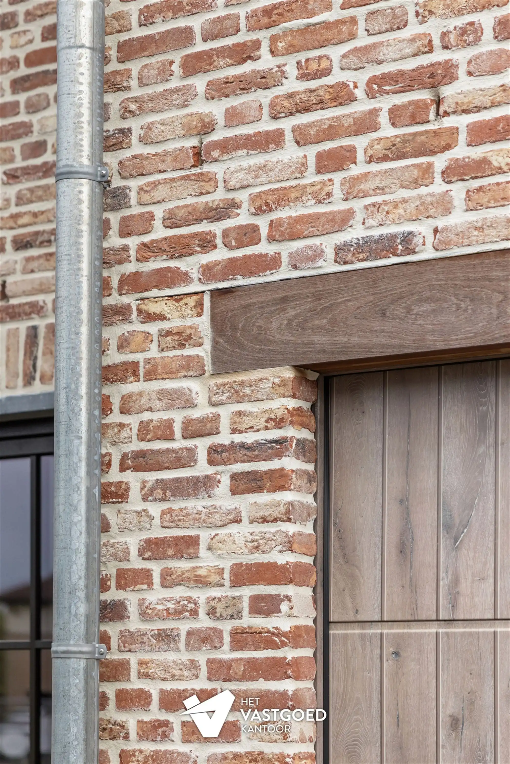 NIEUWBOUWWONING MET 3 SLAAPKAMERS UITERST RUSTIG DOCH CENTRAAL GELEGEN TE ZONHOVEN foto 9