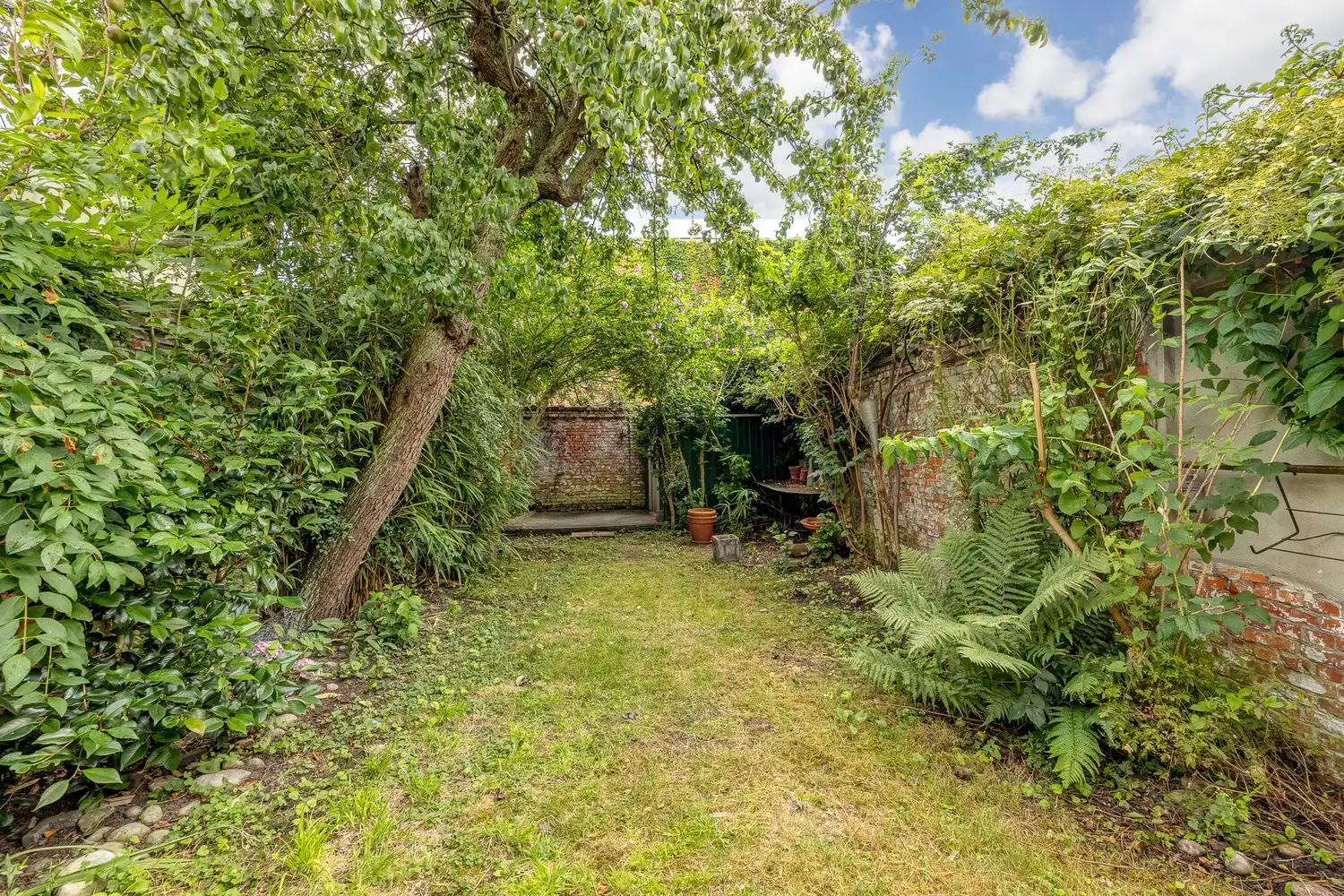 Karaktervolle woning met gezellige tuin foto 25