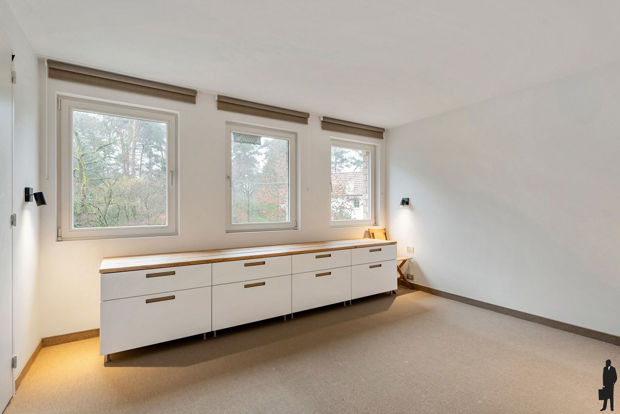 Woning met zwembad op zuidgericht perceel van ca. 2145 m² foto 19