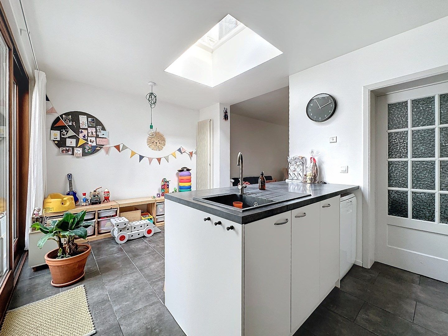 IN OPTIE! Instapklare woning met 4 slaapkamers en tuin te Kessel-Lo! foto 10