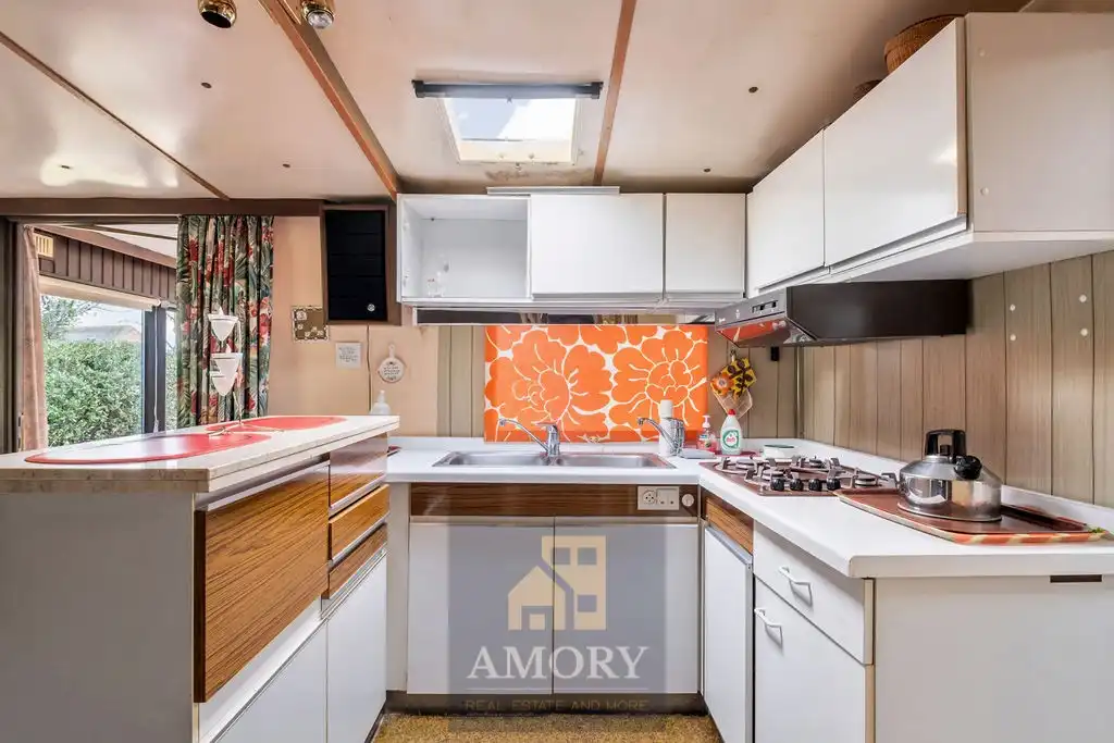 Uniek gelegen recreatief perceel in de Polders – aan het water foto 20