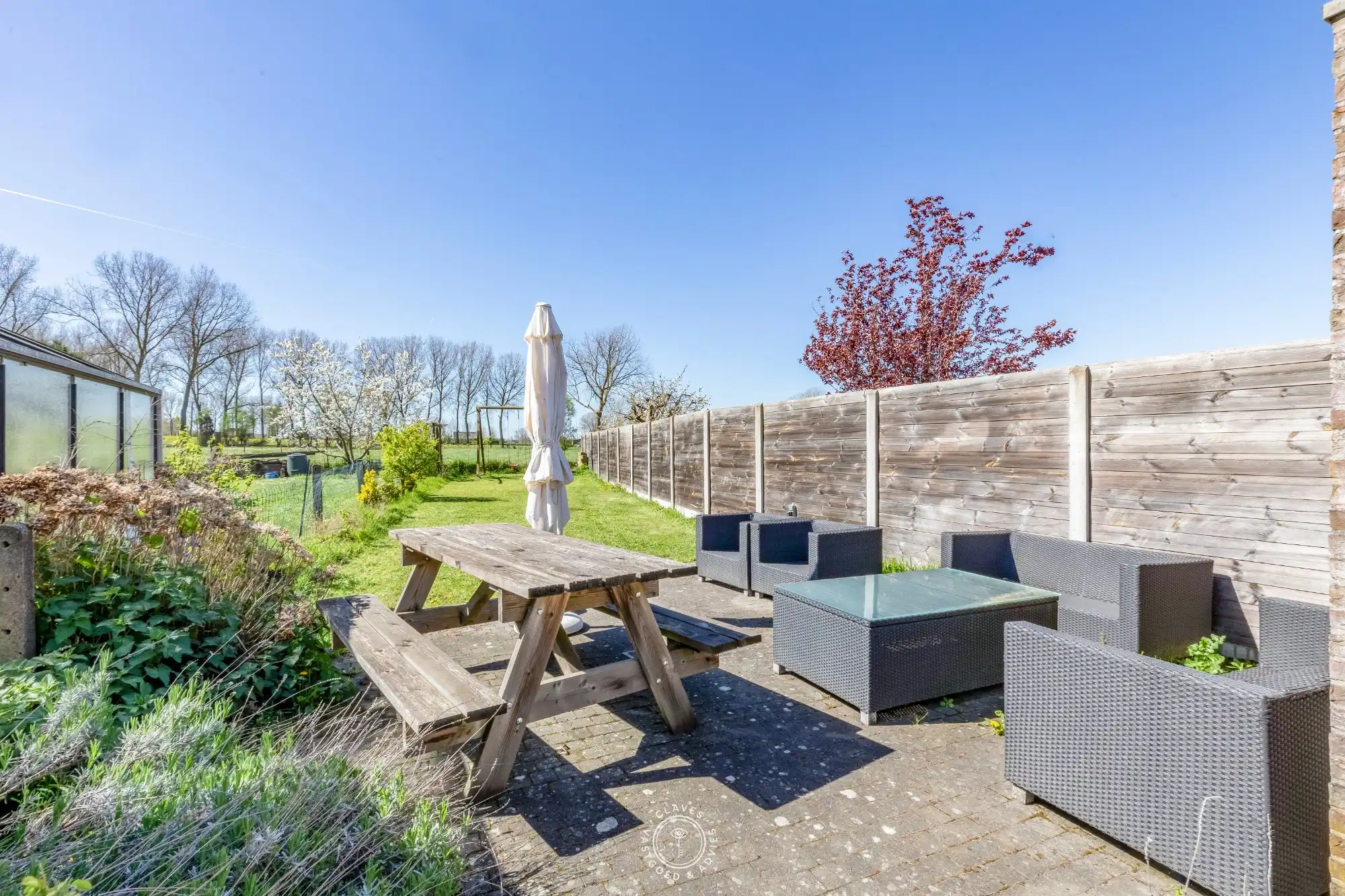 Toffe woning met vier slaapkamers en een prachtig uitzicht foto 9