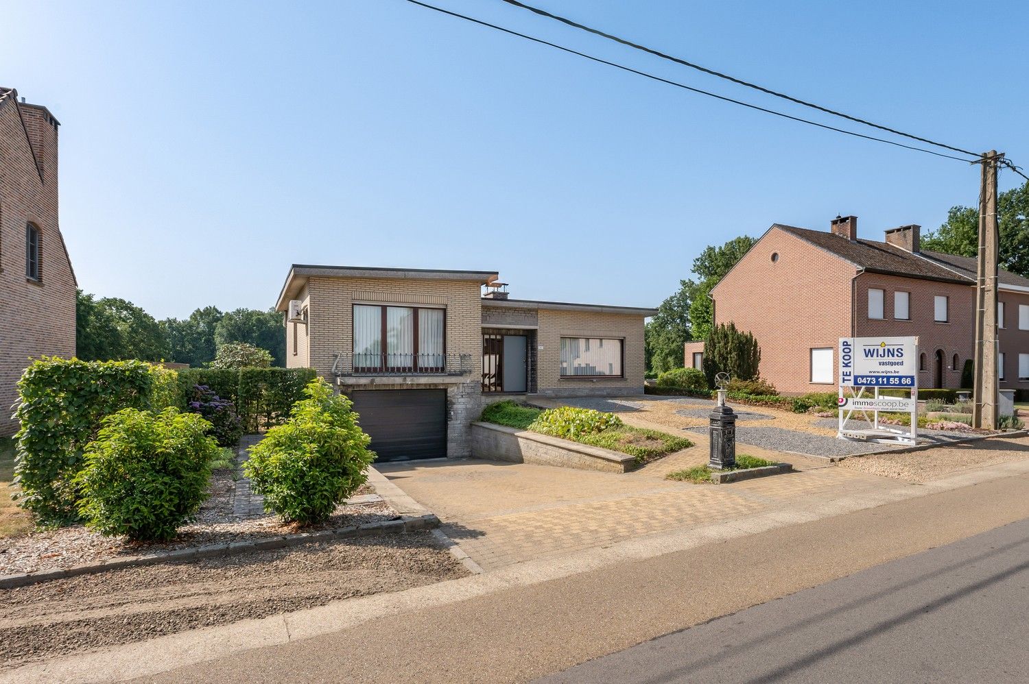 Te renoveren woning  – rust en groen uitzicht gegarandeerd foto 3