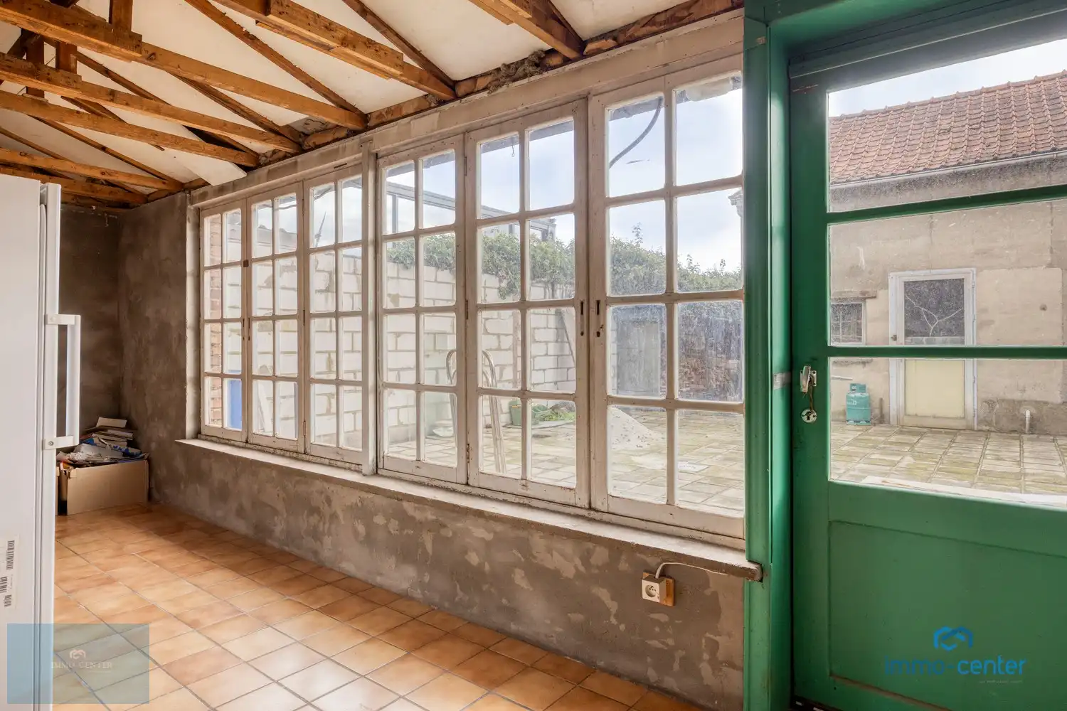 Landelijke charme en ruimte om te renoveren op 990 m² foto 13