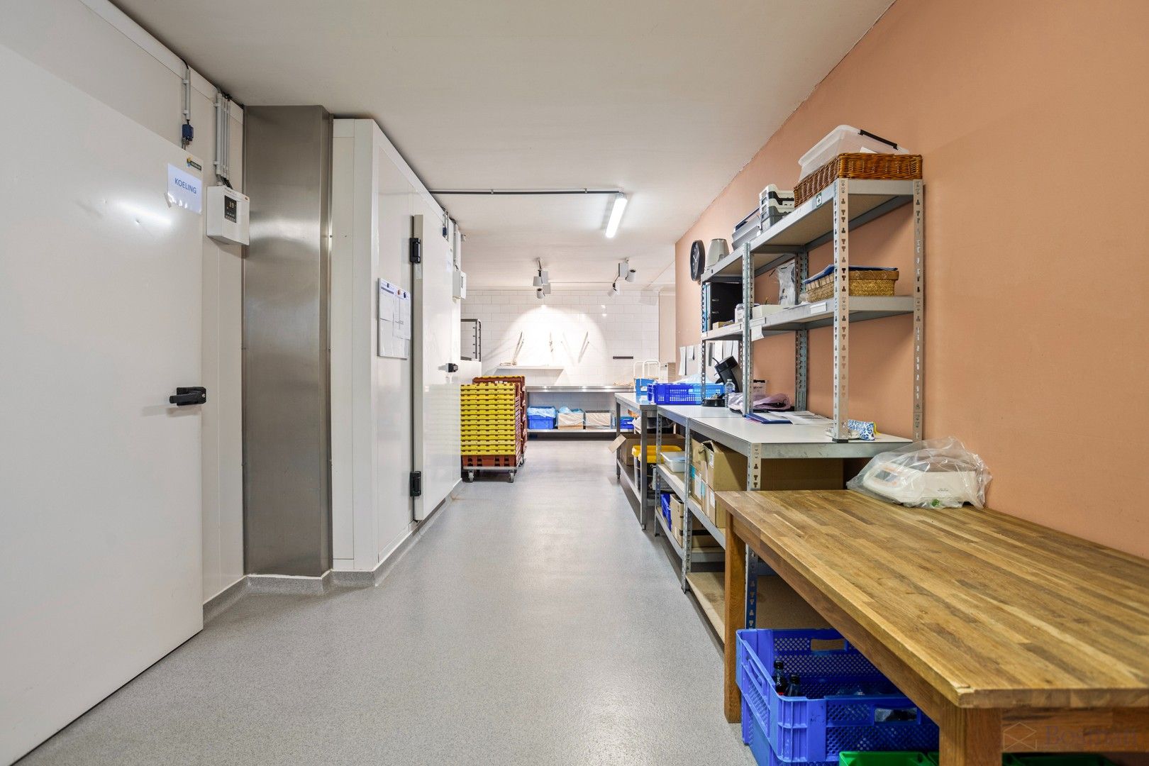 Handelspand met parking te koop in Diest foto 6