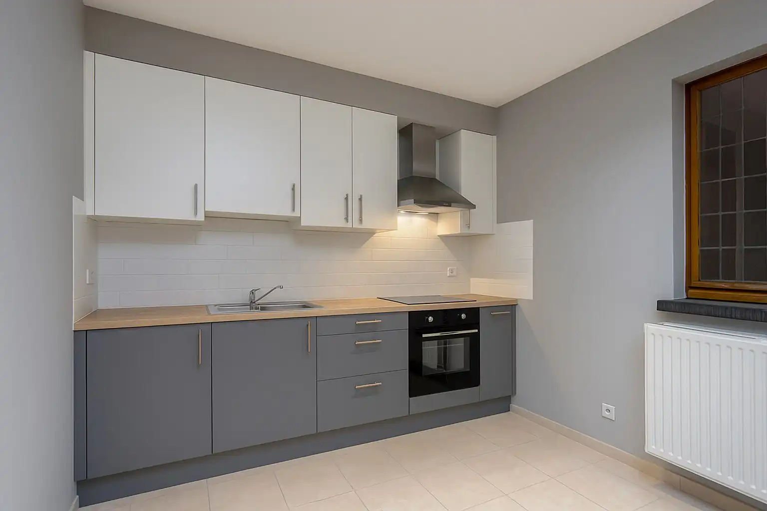 Grote woning, rustig gelegen aan centrum Tongeren foto 9