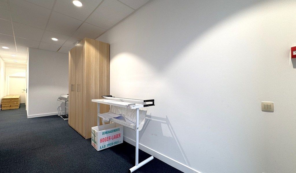 Instapklare kantoren te huur in Kontich foto 15