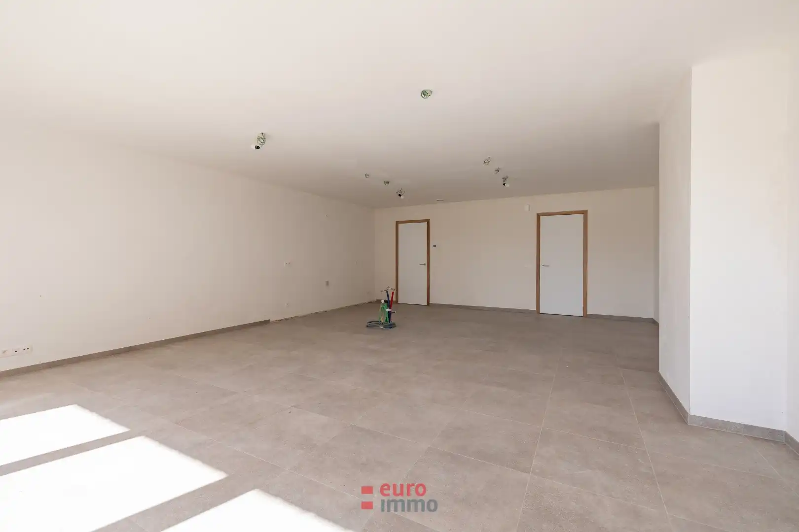 Wonen in een zee van ruimte aan de groene rand van het historische stadscentrum van Nieuwpoort! foto 2