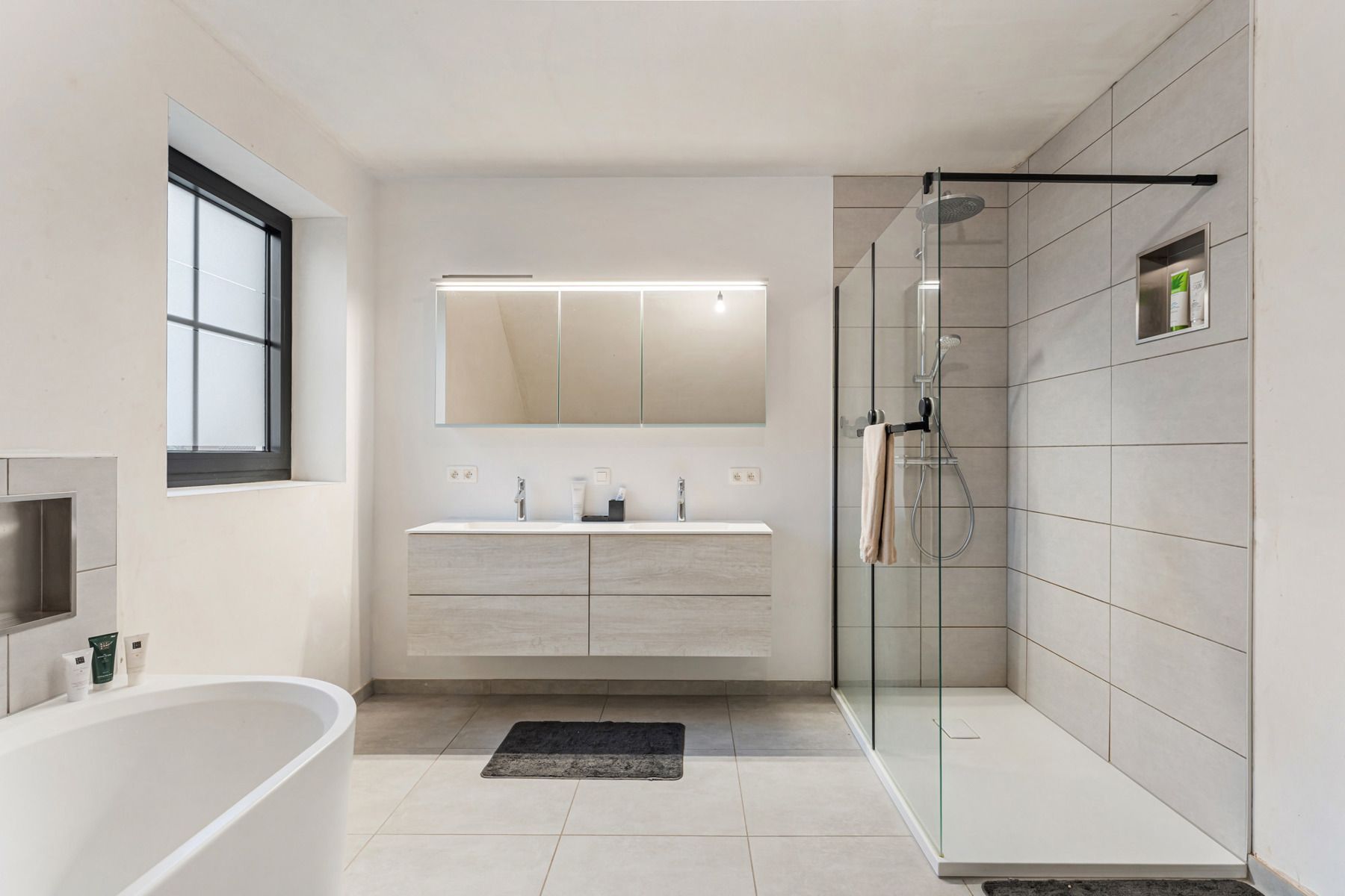 Huis te koop foto 23