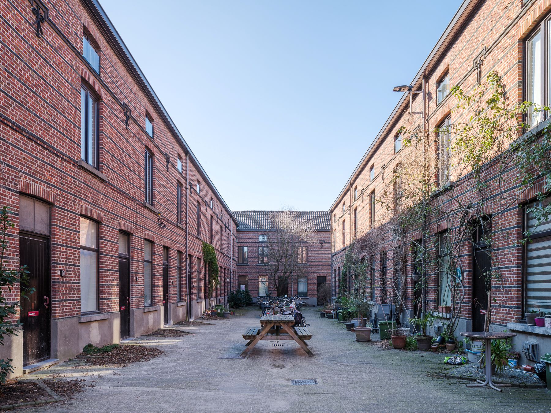 Karaktervolle kleine stadswoning in historisch beluik nabij Begijnhof foto {{pictureIndex}}