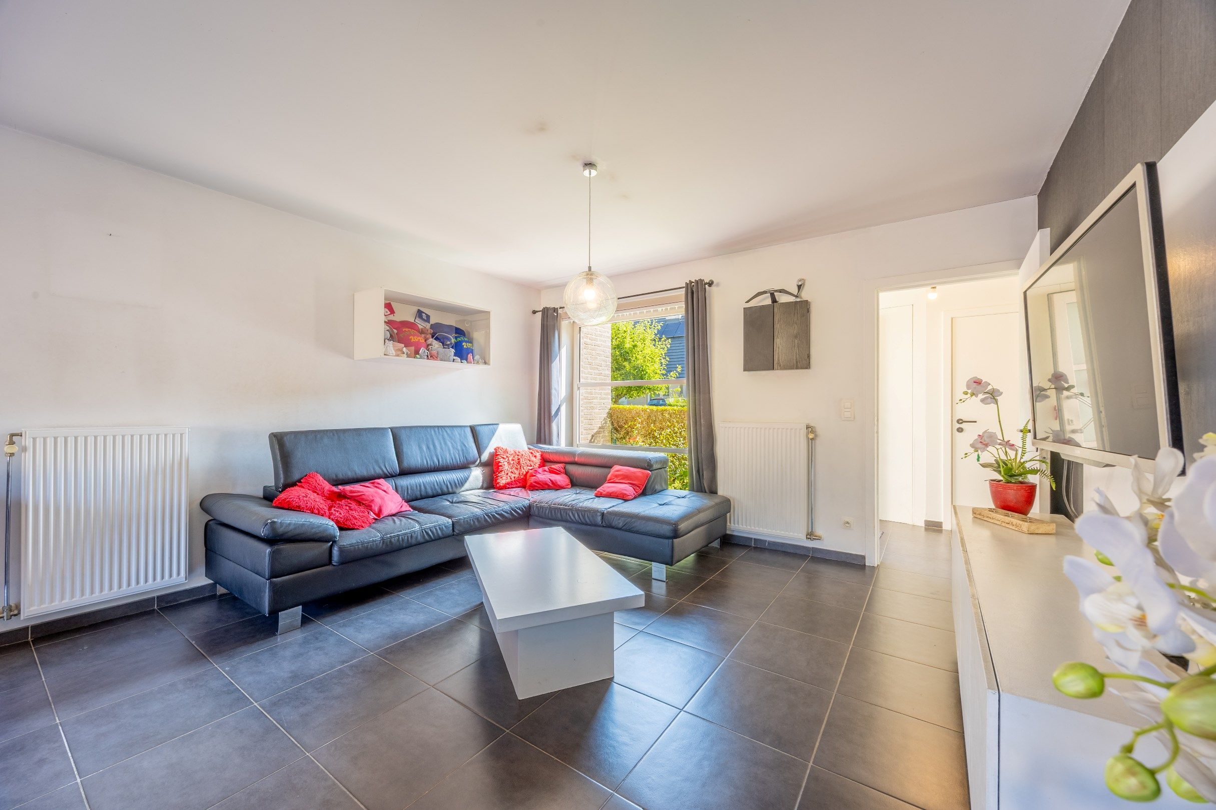 RUIME EN ENERGIEZUINIGE WONING  foto 3