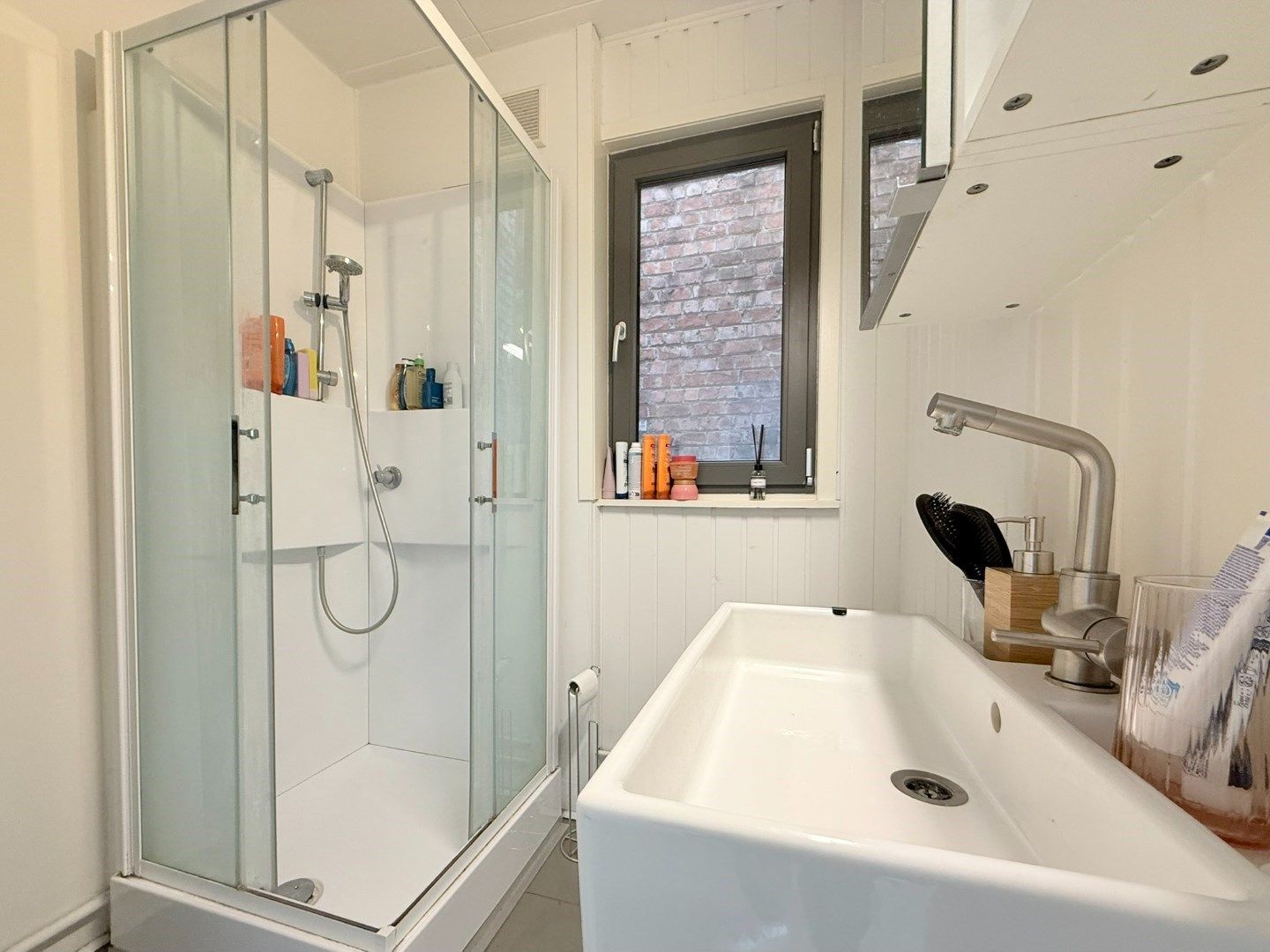 Lichtrijk appartement op de hoogste verdieping met twee slaapkamers foto 13