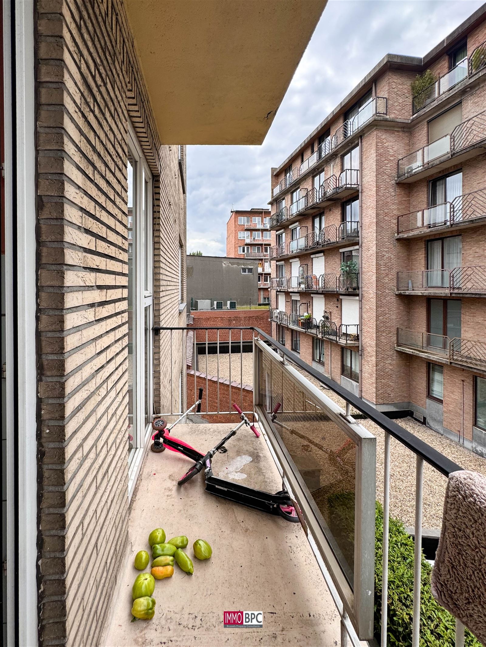 Ontdek dit drie slaapkamer appartement op een toplocatie  in  Ganshoren foto 24