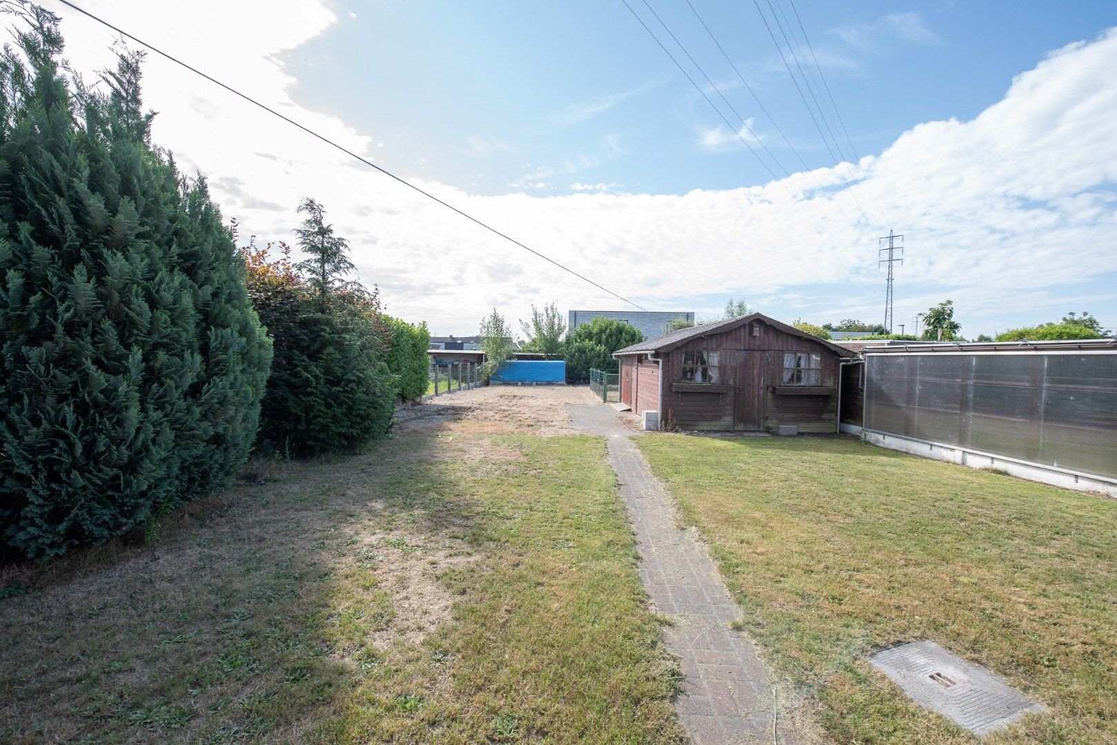 Halfopen woning op 860 m² met zuidgerichte tuin TE KOOP in Sint-Eloois-Vijve!! foto 13