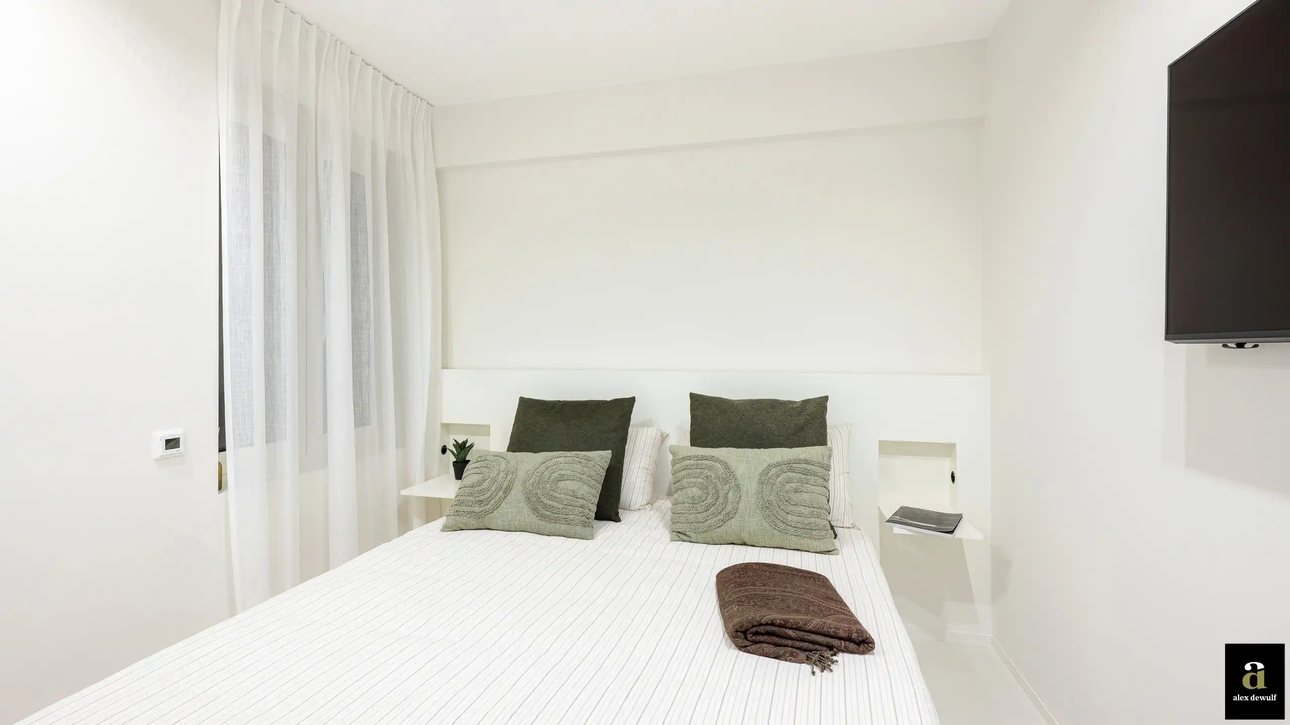 Prachtig zonnig gerenoveerd appartement met zeezicht. foto 13