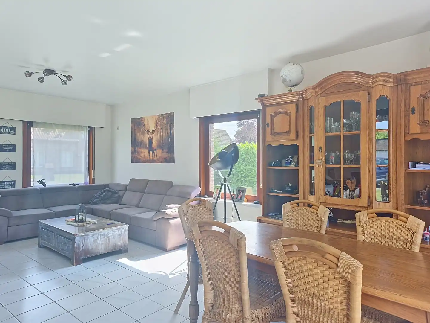 Woning met 4 slpks, tuin en dubbele garage foto 4