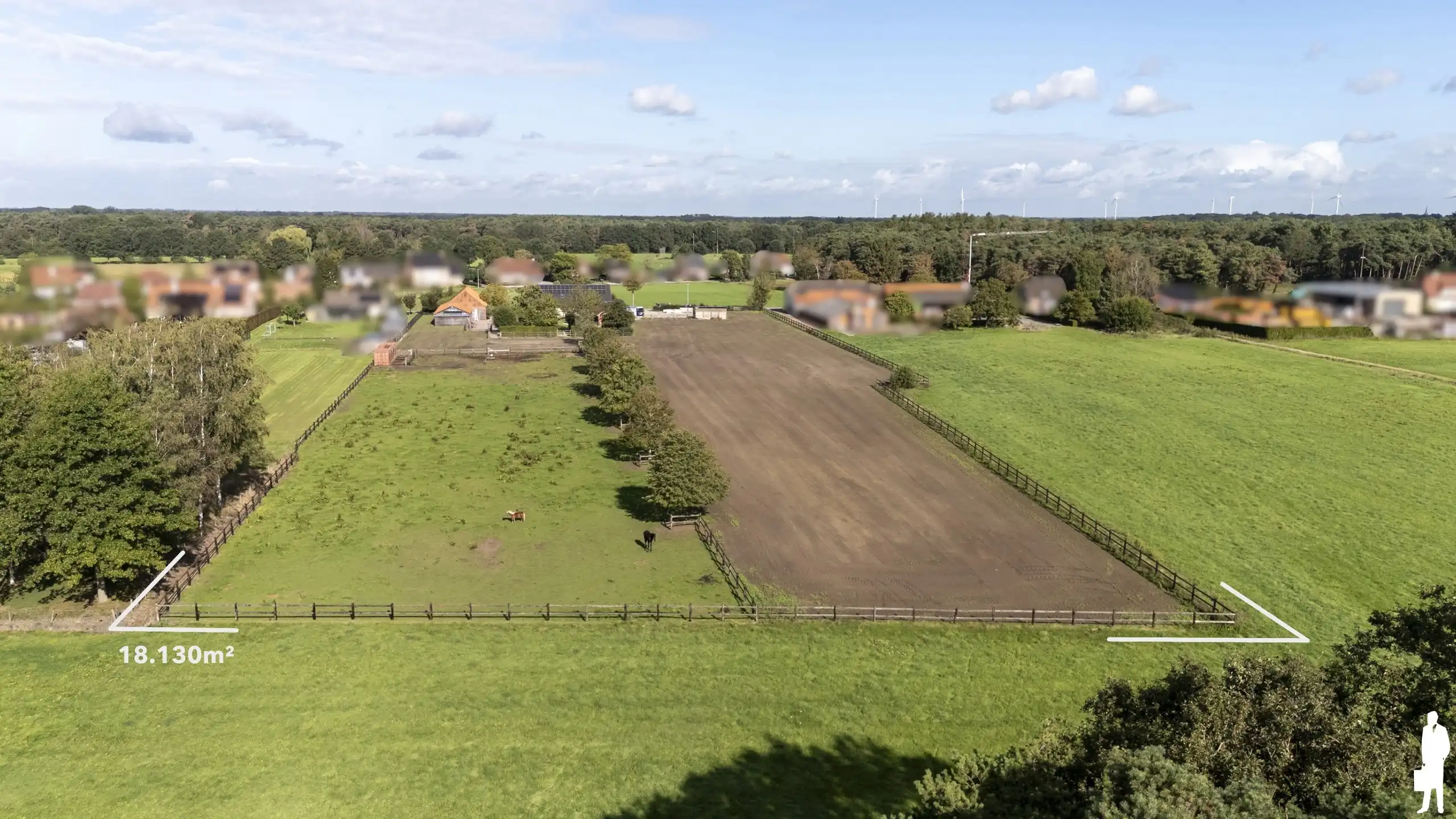 Uitzonderlijk gelegen paardeneigendom op ca. 2 hectare foto 12