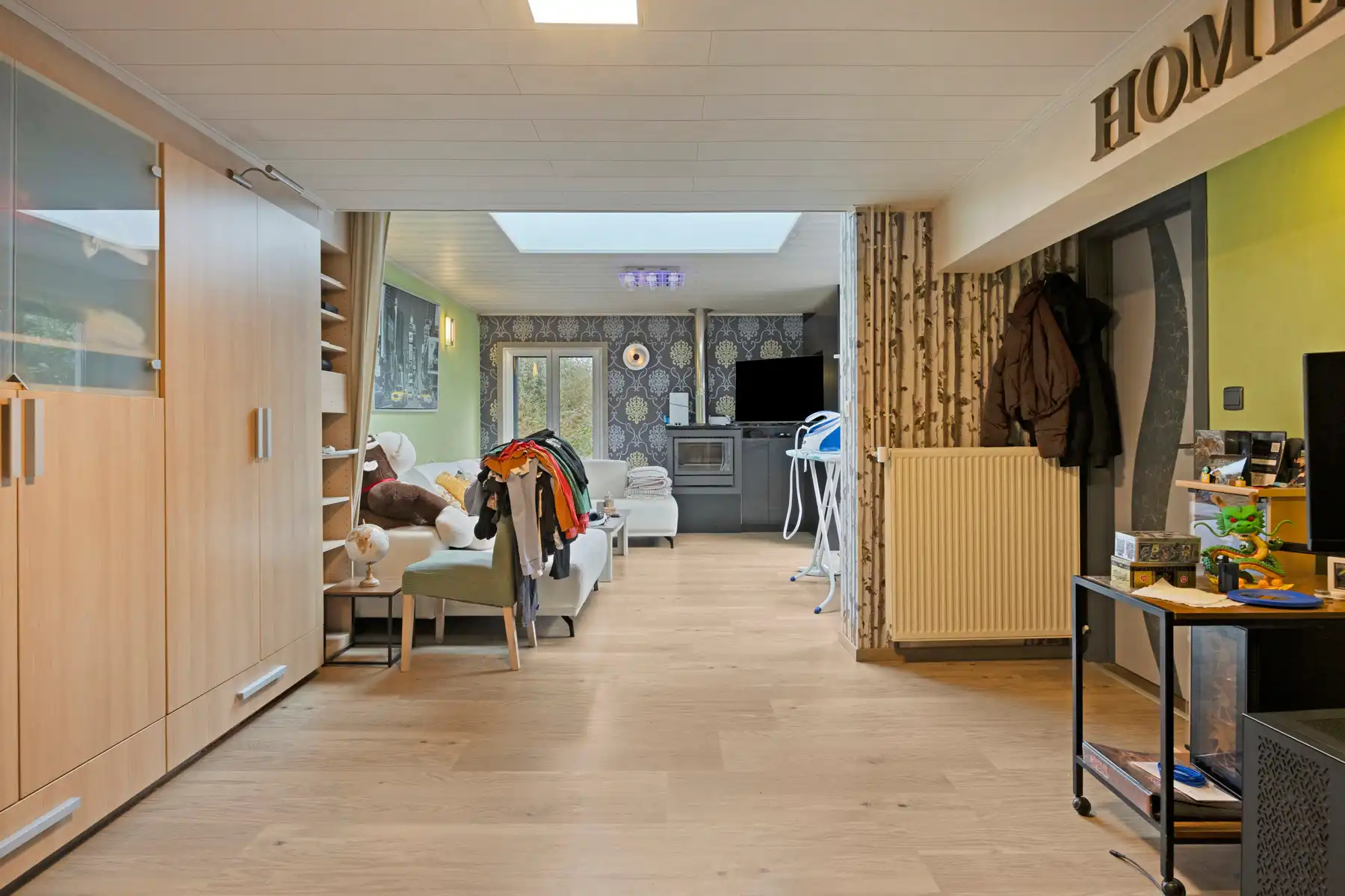 Zeer goed gelegen handelshuis + bovengelegen woonst foto 11