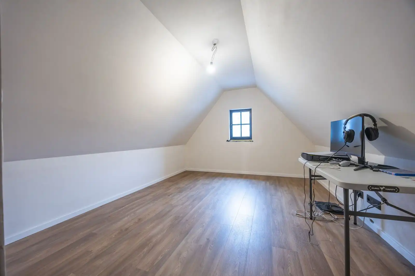 Exclusieve recente villa op uitzonderlijk ruim perceel in groene omgeving foto 22