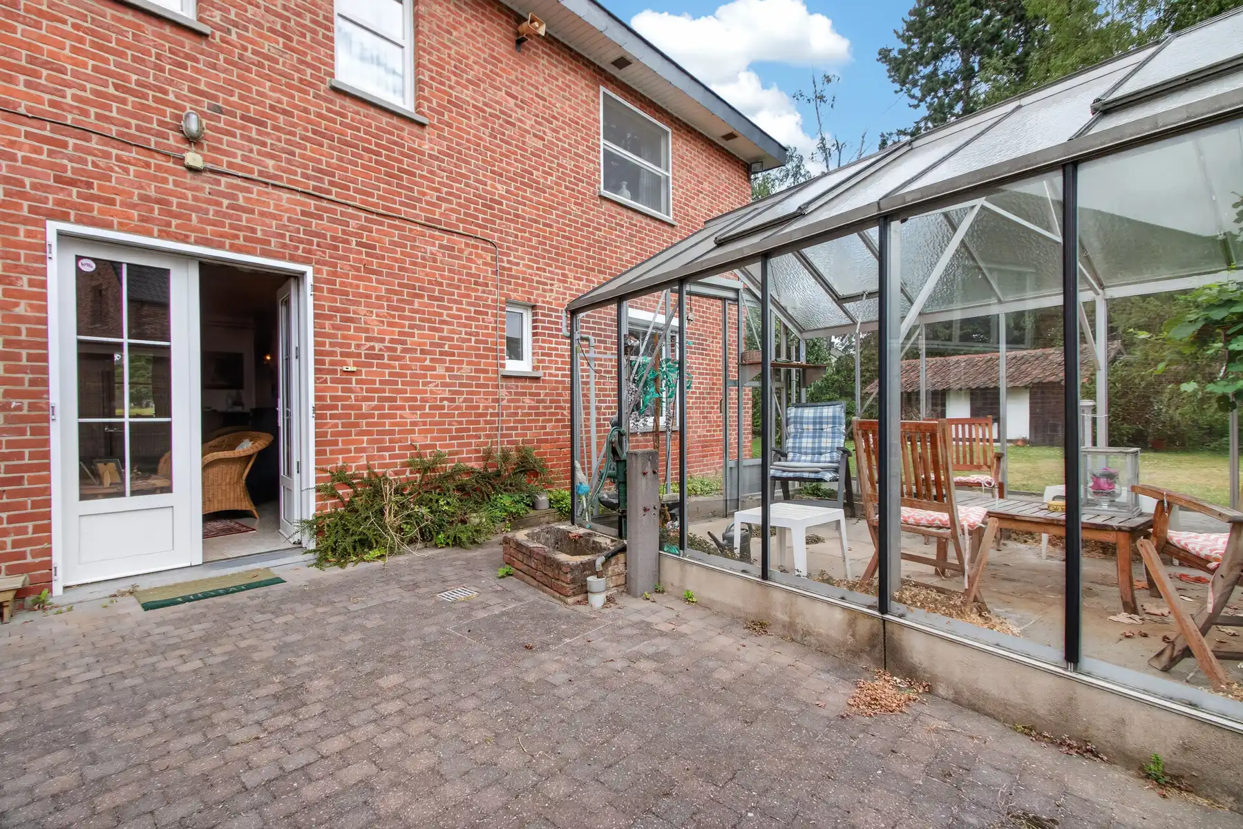 VILLA - 3 tot 5 SLK - GARAGE - PARKING - TUIN - TERRASSEN foto 18