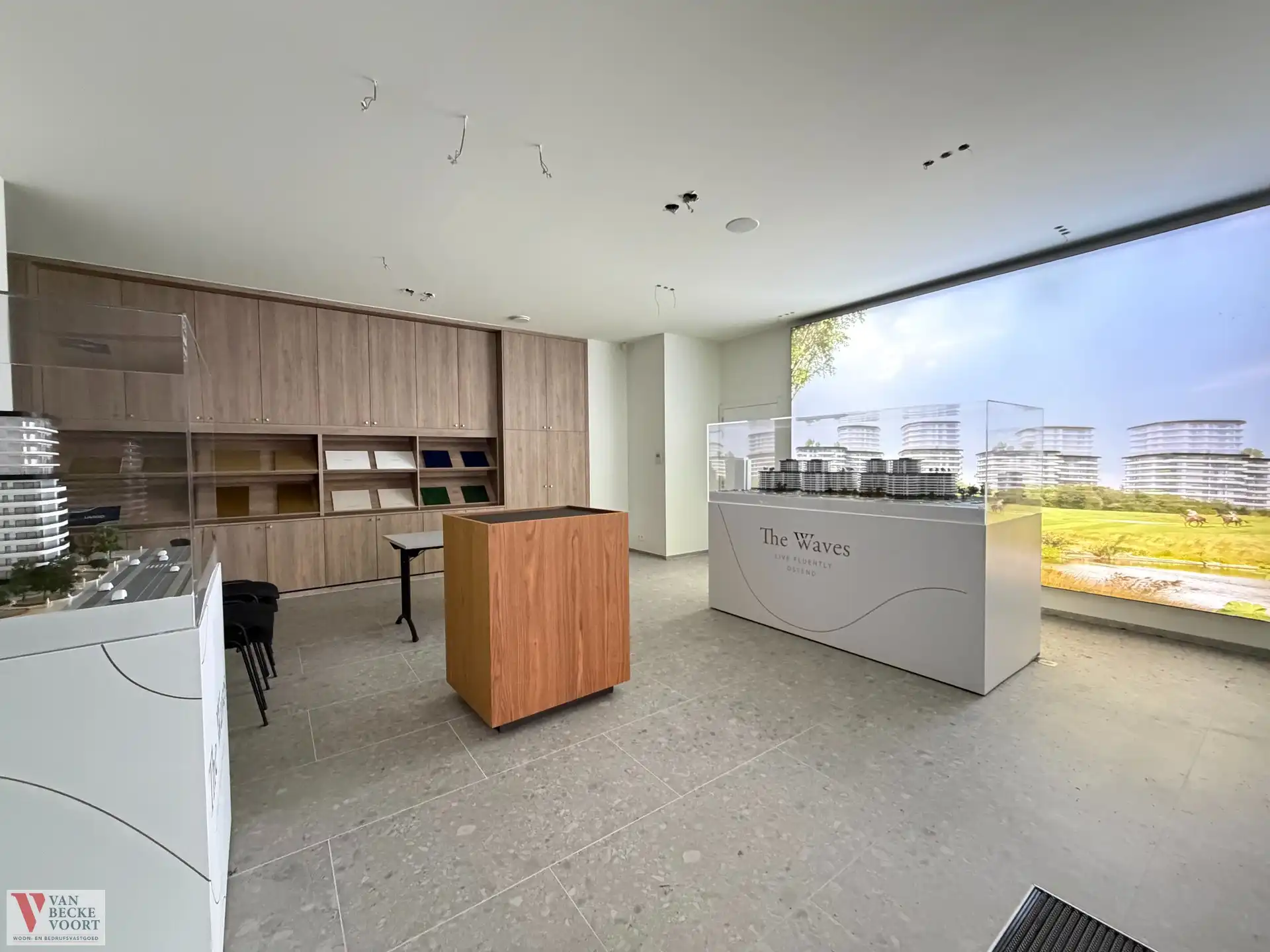 Handelsgelijkvloers 130m² foto 3